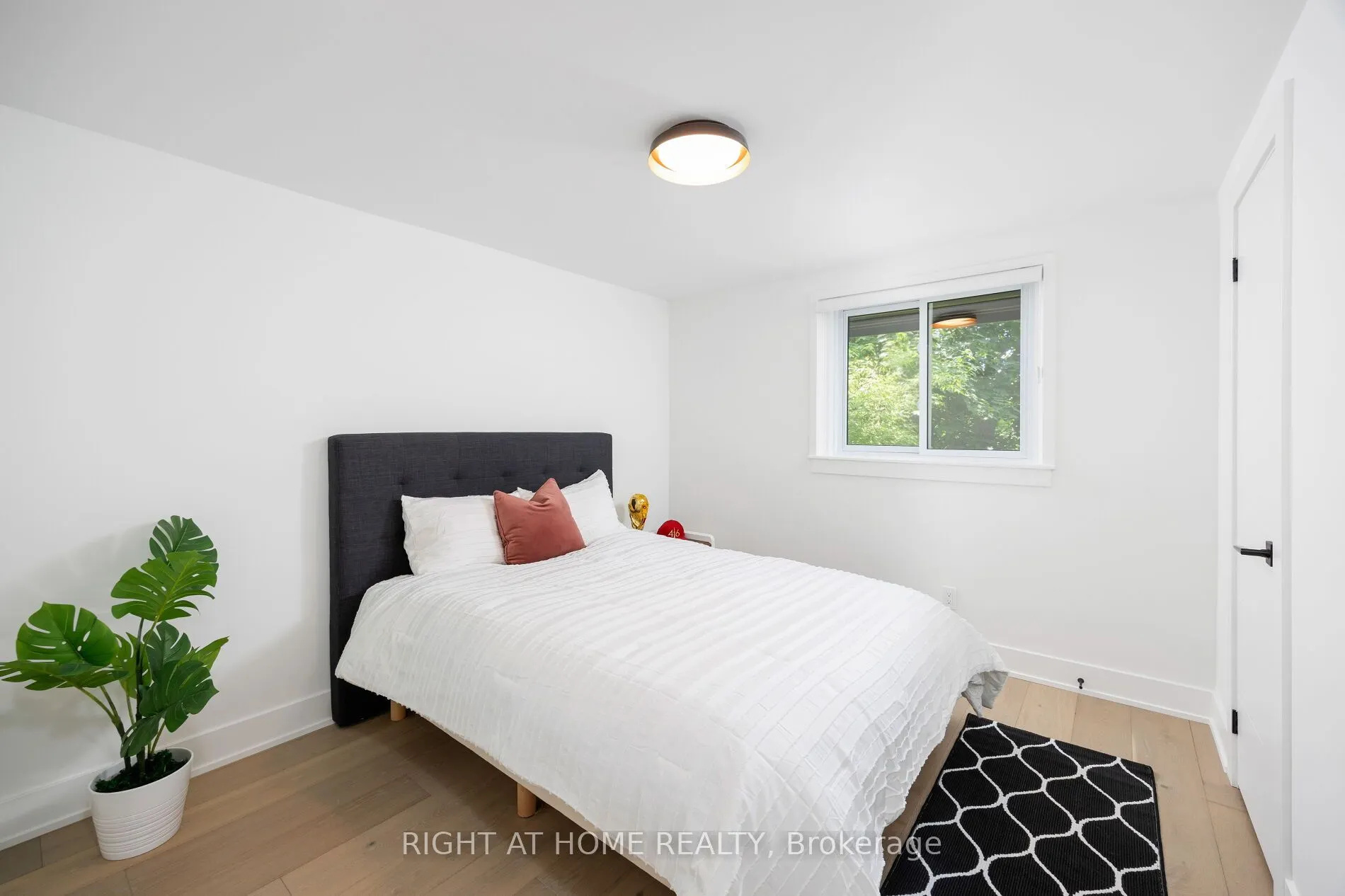 20 Budgell Terrace, #11