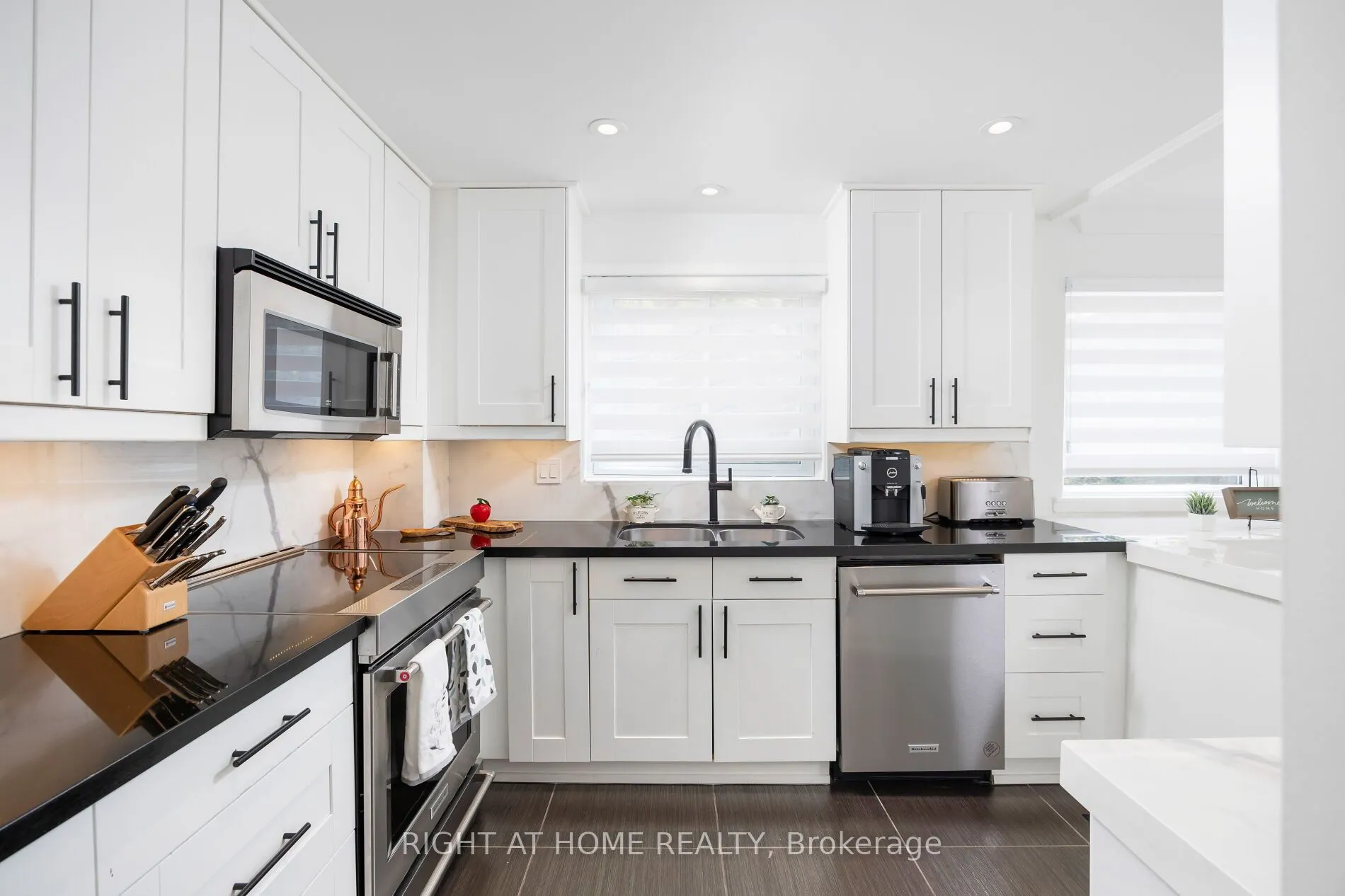 20 Budgell Terrace, #11