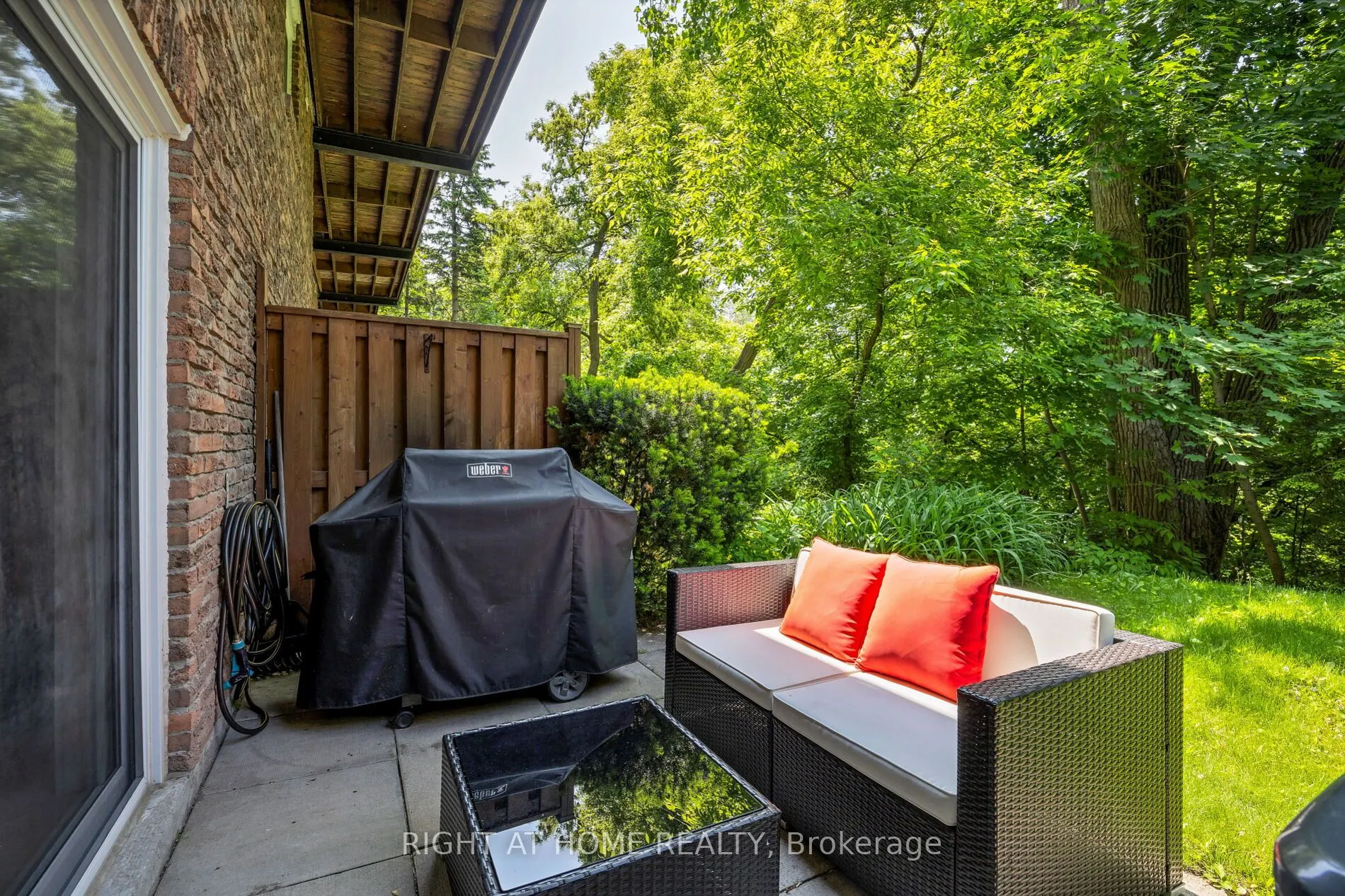 20 Budgell Terrace, #11