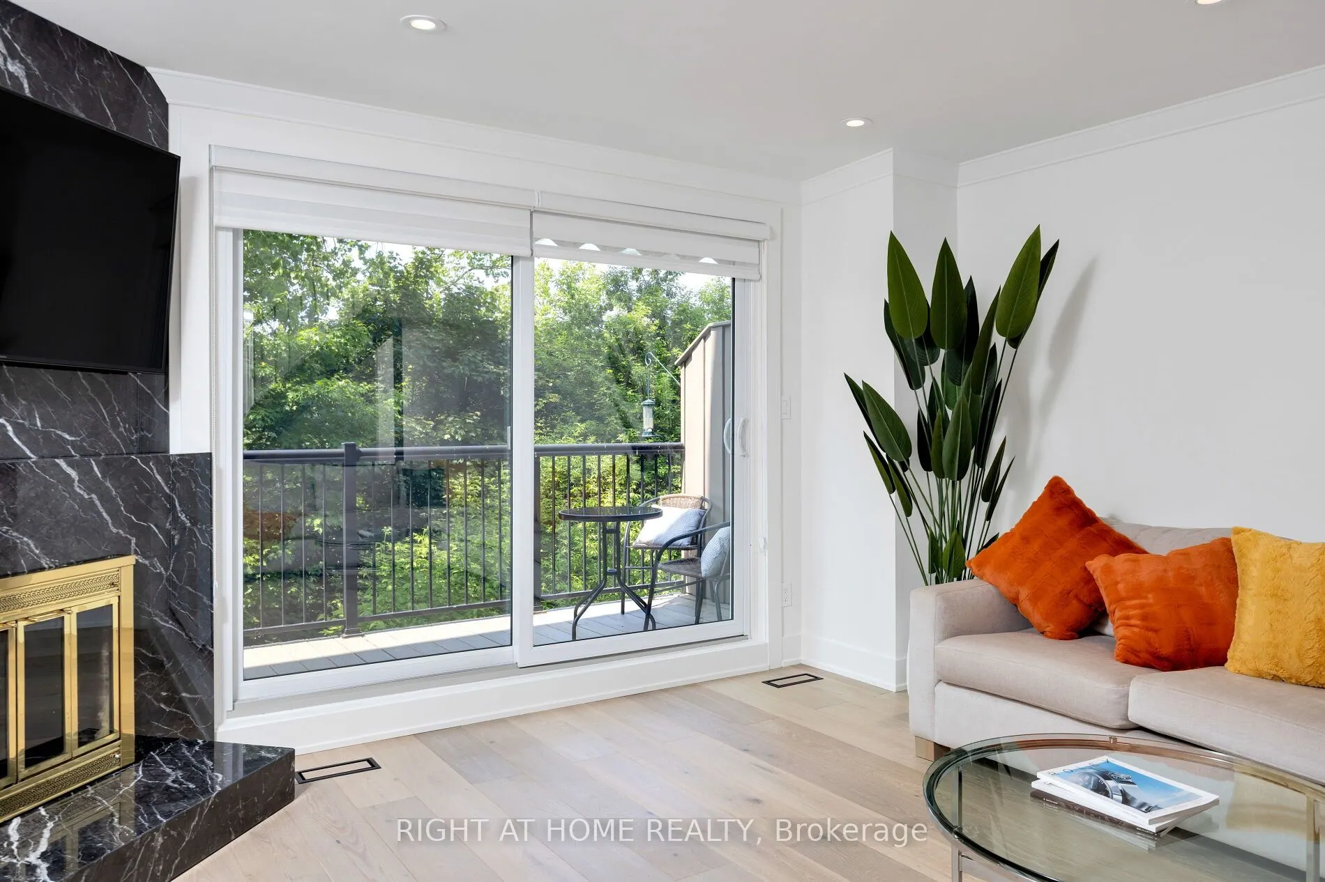 20 Budgell Terrace, #11