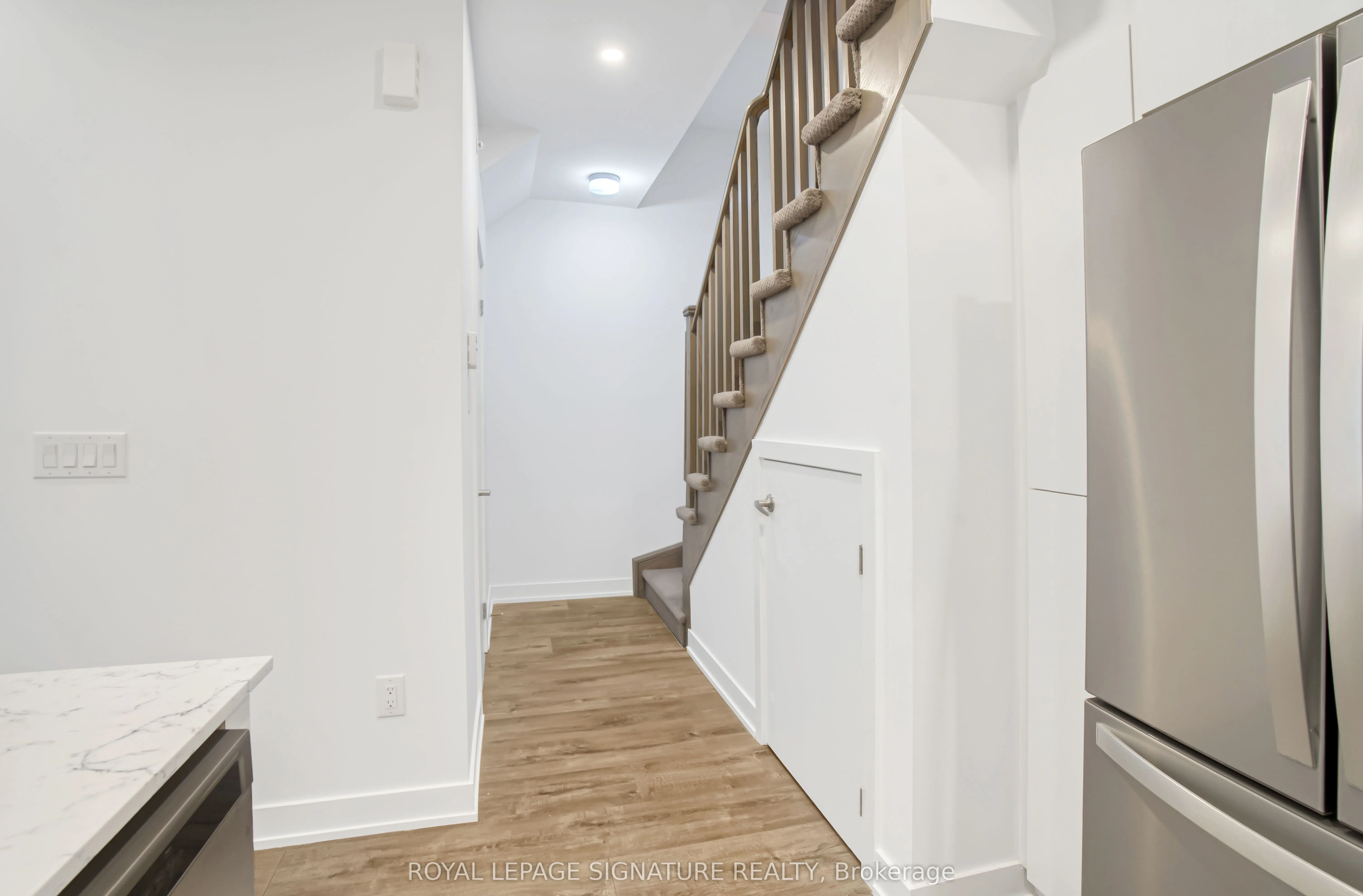 3492 Widdicombe Way, #7