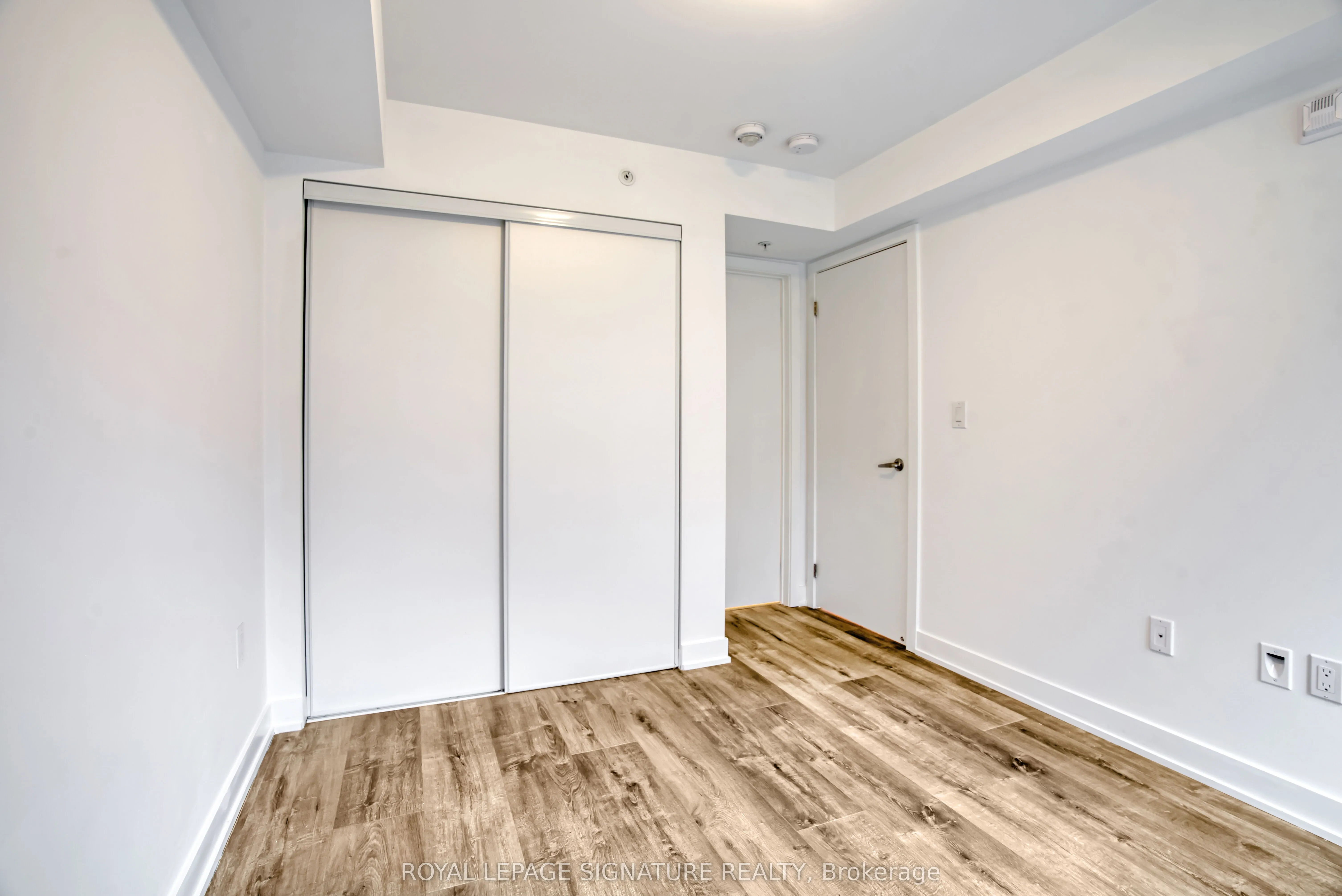 3492 Widdicombe Way, #7
