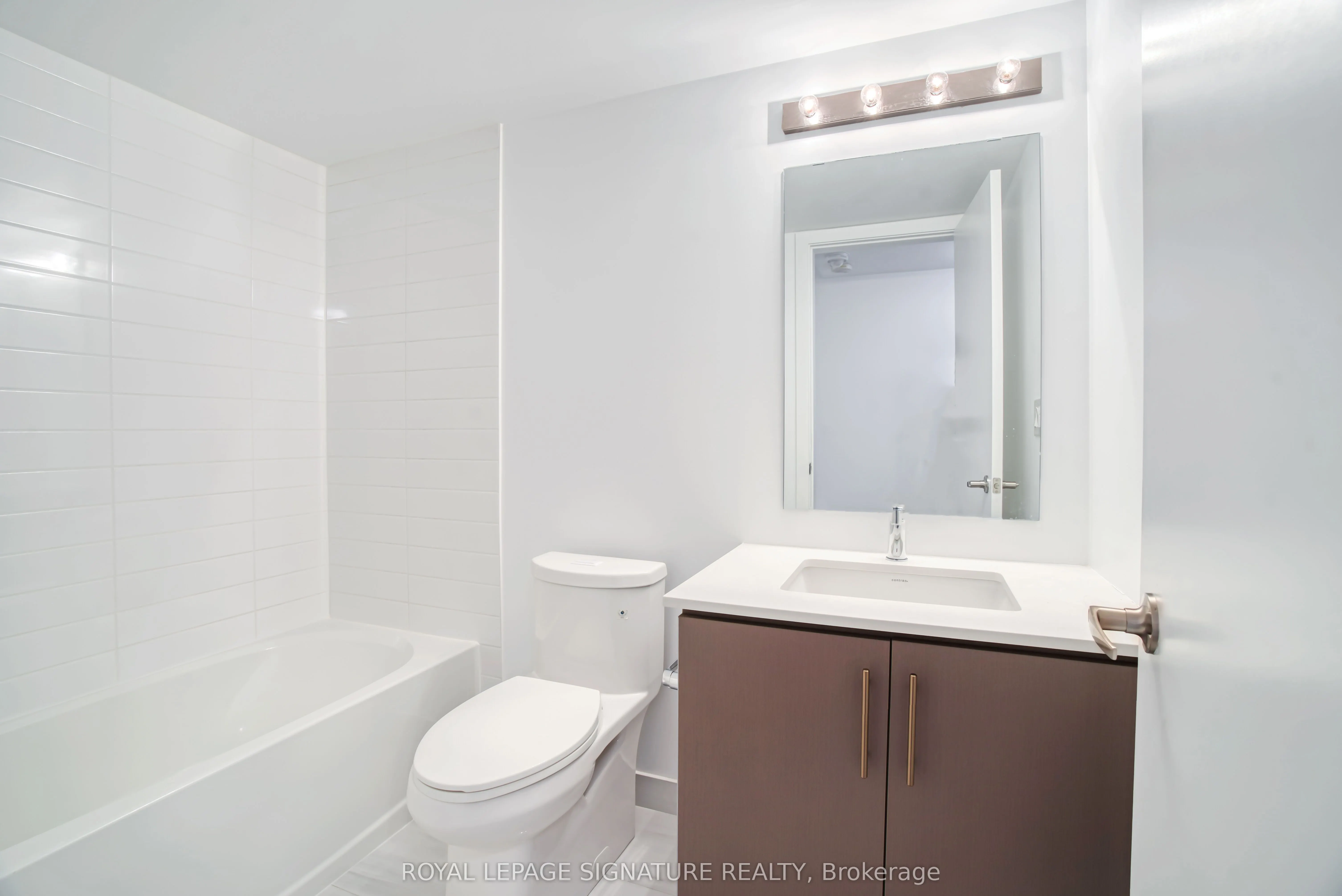 3492 Widdicombe Way, #7
