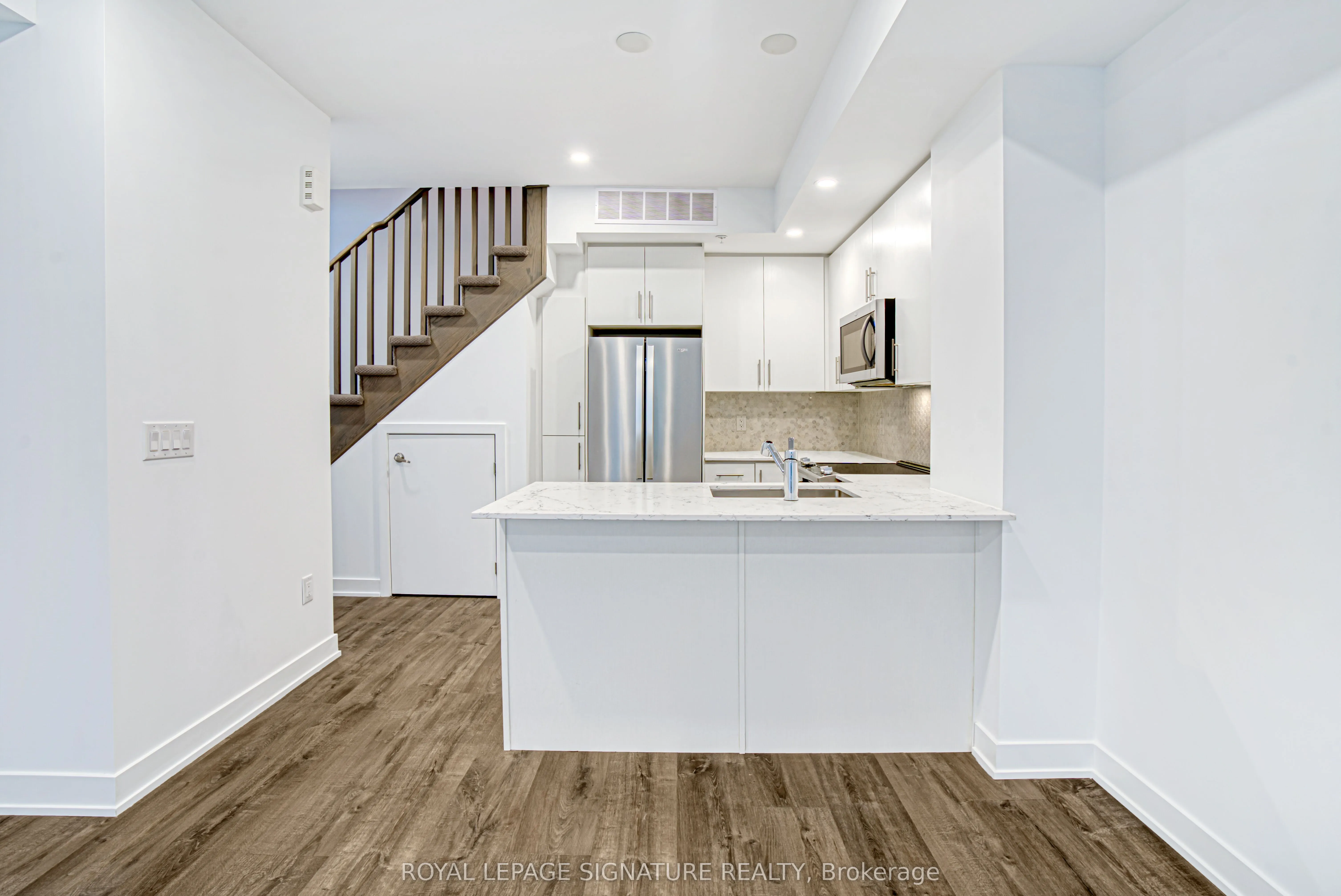 3492 Widdicombe Way, #7