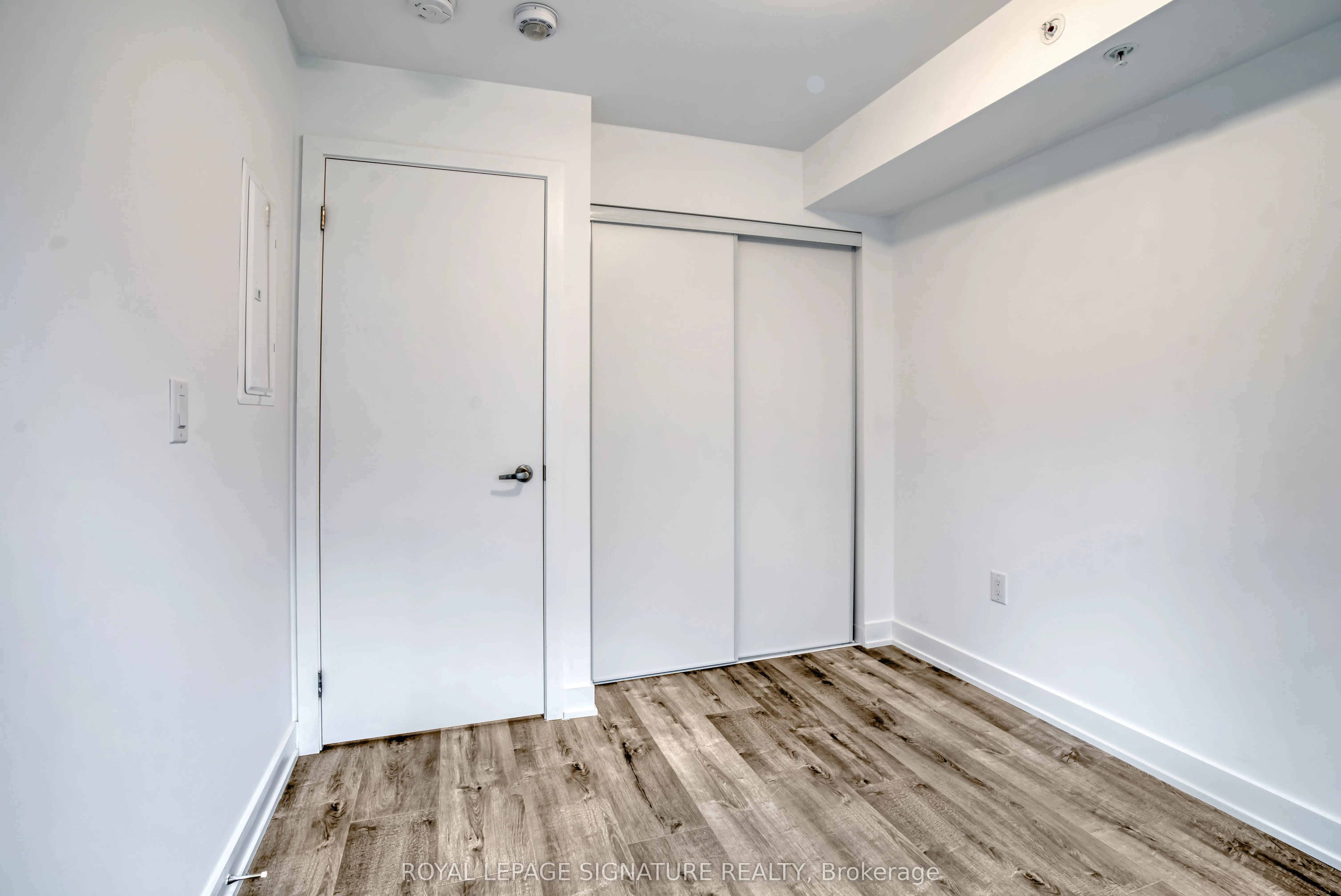 3492 Widdicombe Way, #7