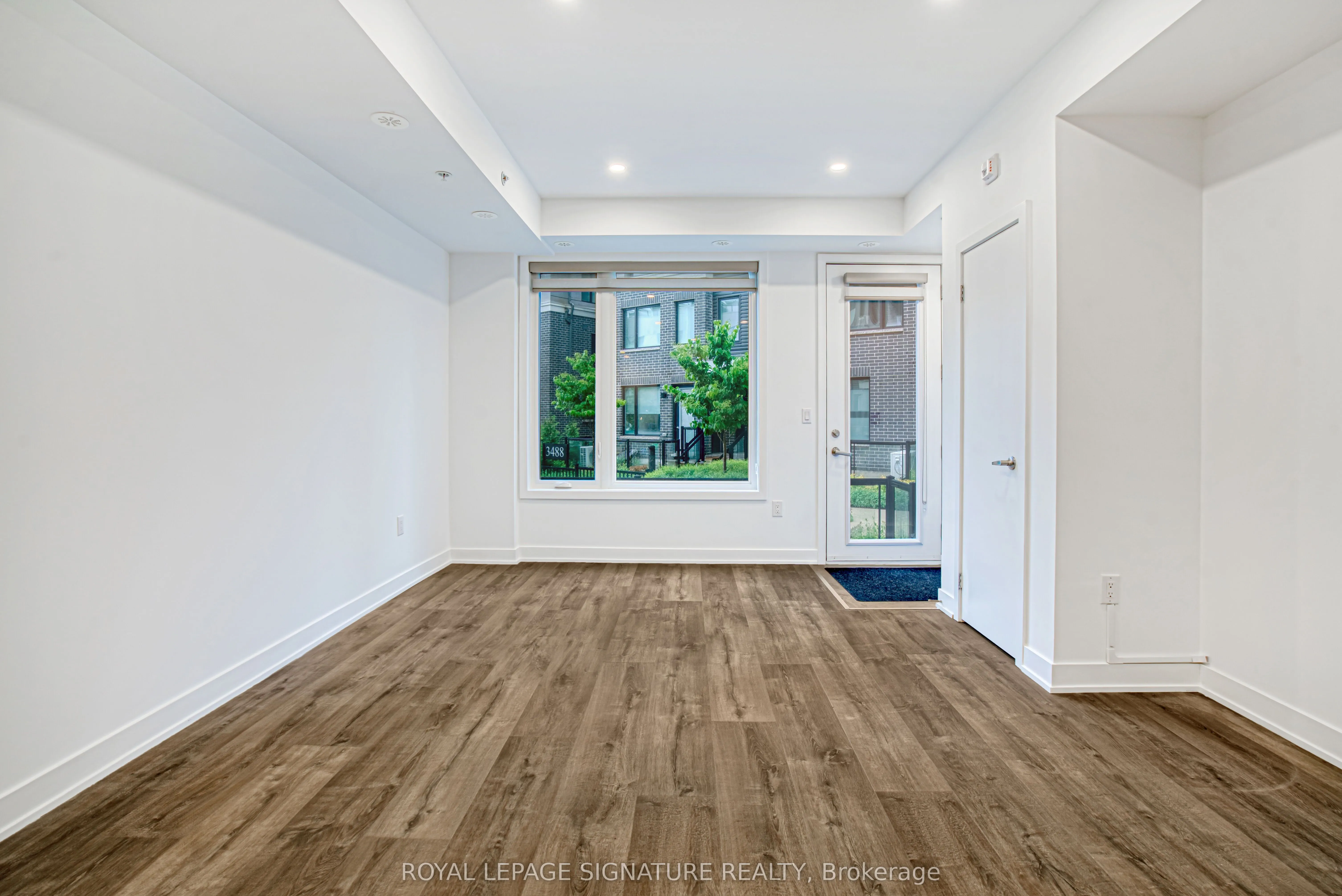 3492 Widdicombe Way, #7