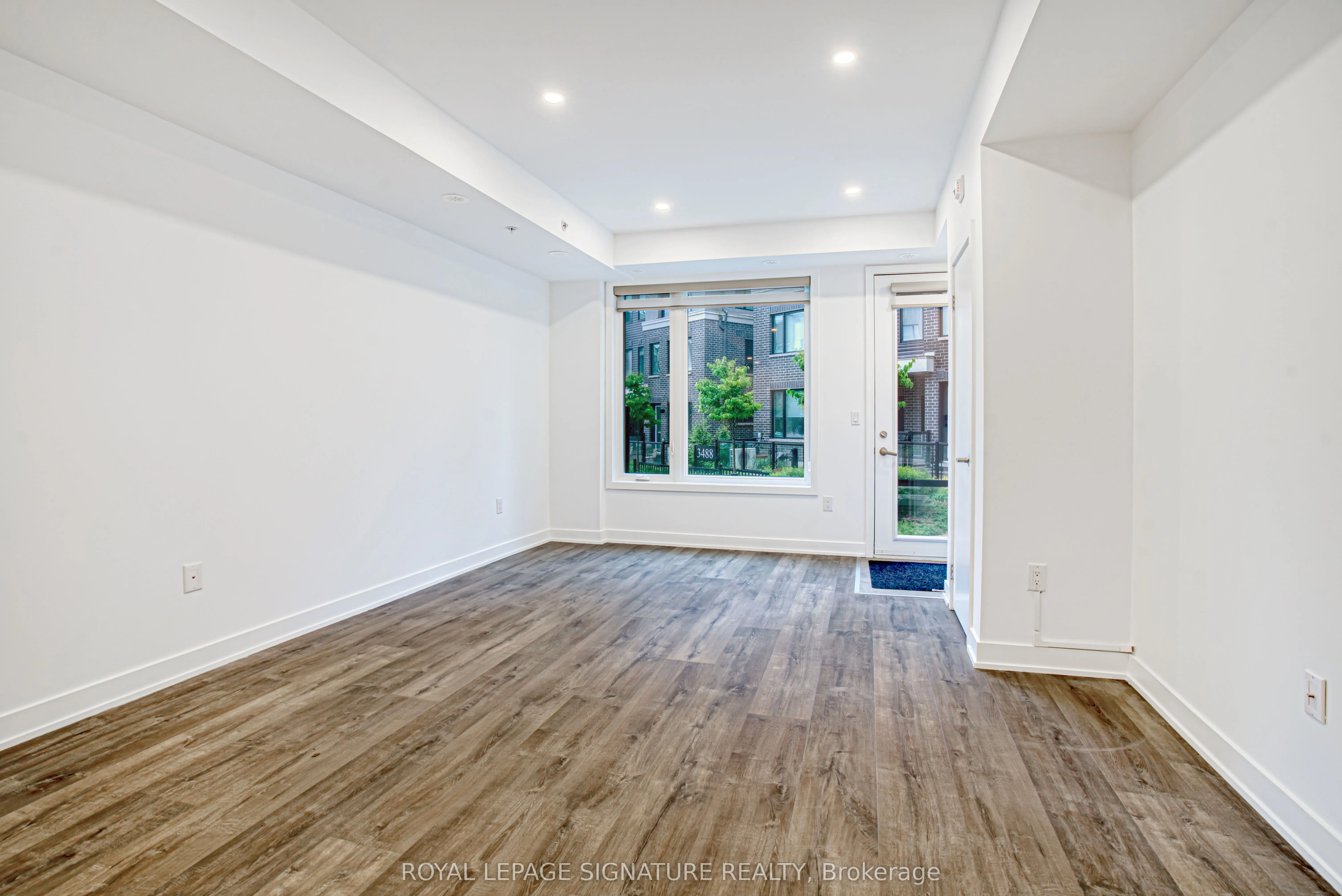 3492 Widdicombe Way, #7
