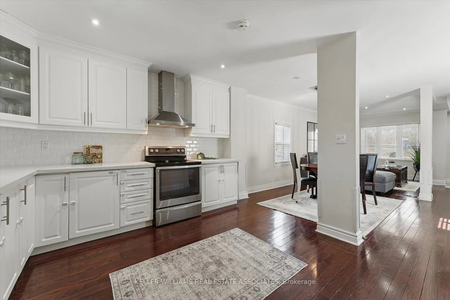 1106 Haig Boulevard