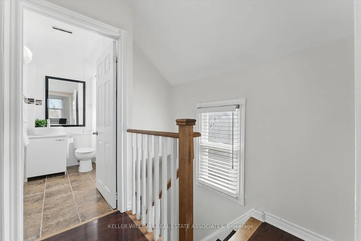 1106 Haig Boulevard