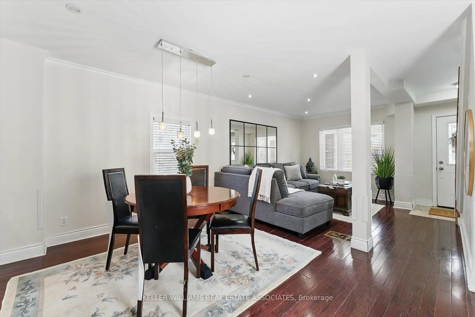 1106 Haig Boulevard