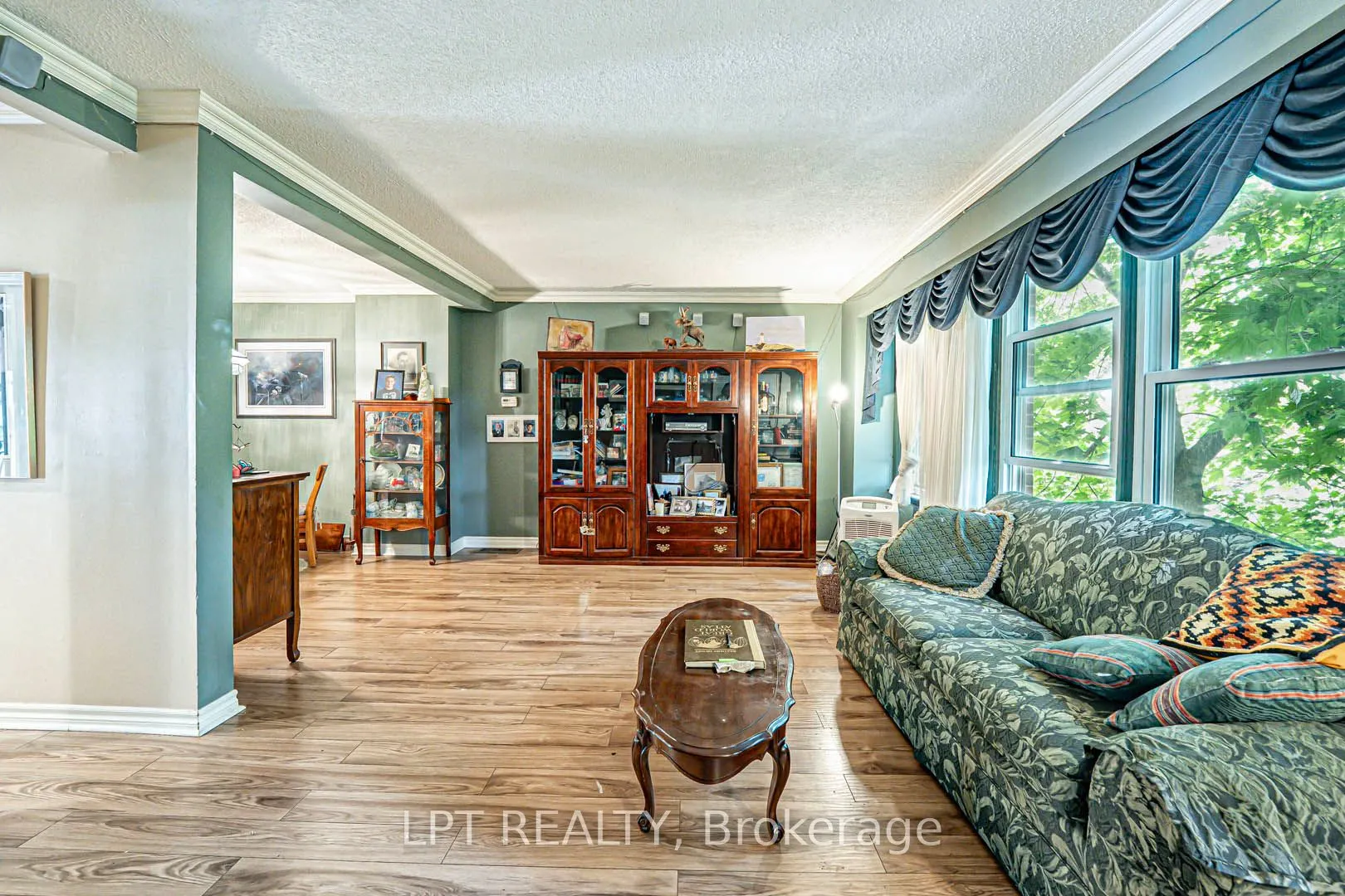 2169 Mountain Grove Avenue, #7