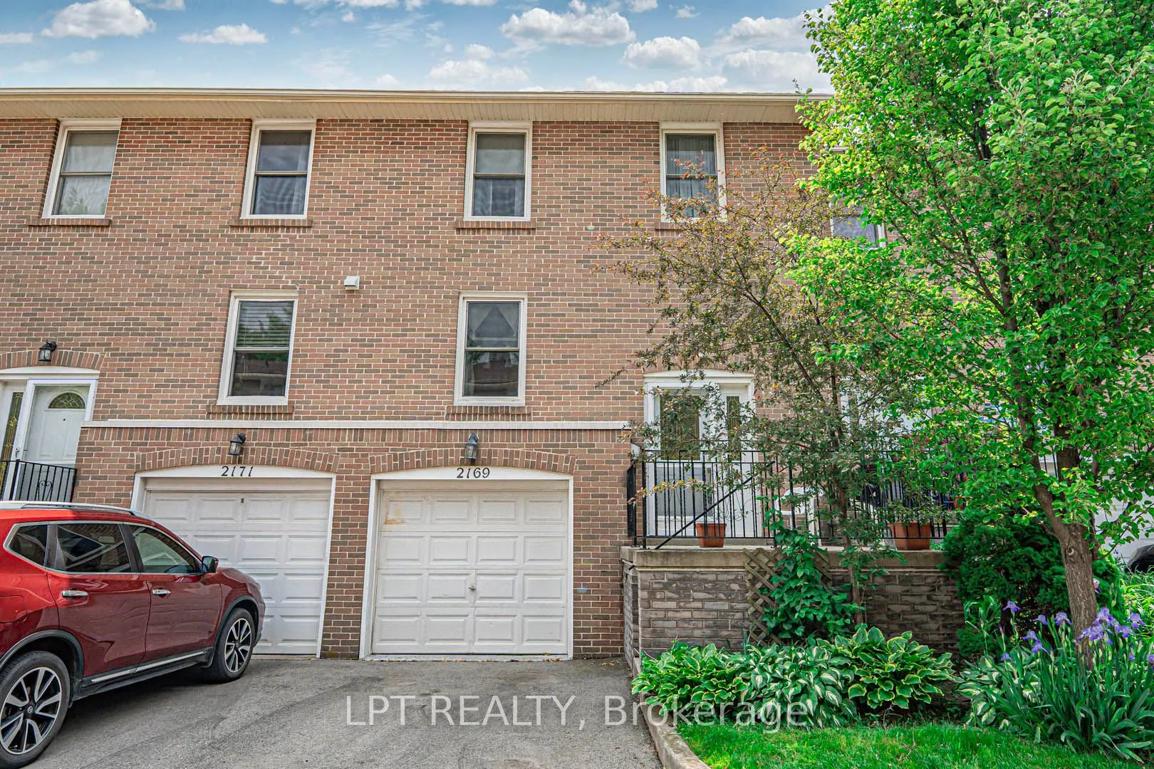 2169 Mountain Grove Avenue, #7