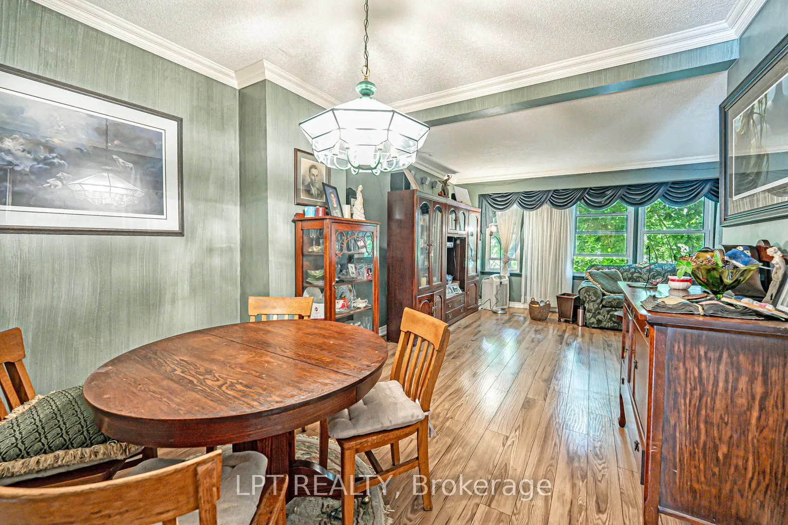 2169 Mountain Grove Avenue, #7
