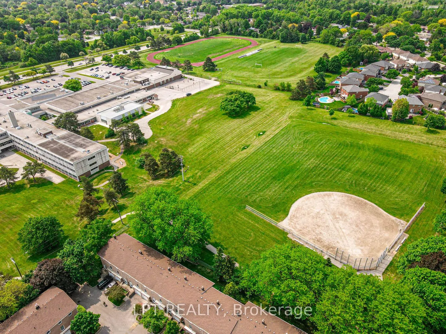2169 Mountain Grove Avenue, #7