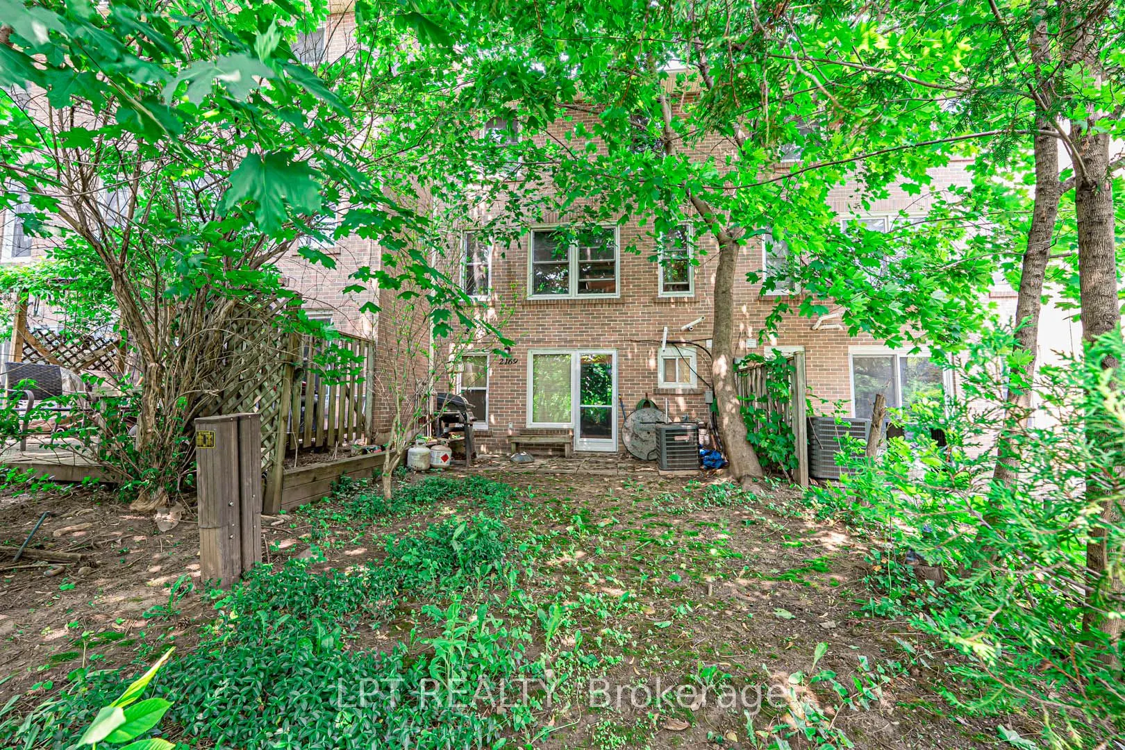 2169 Mountain Grove Avenue, #7