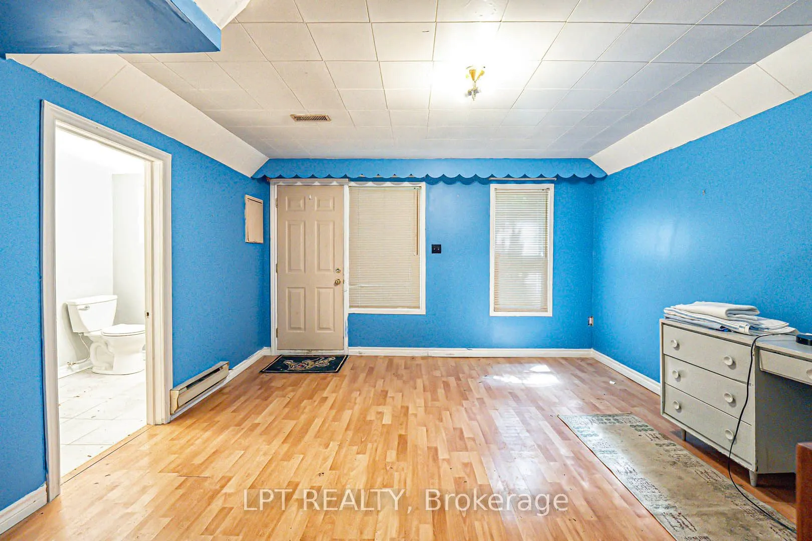 2169 Mountain Grove Avenue, #7