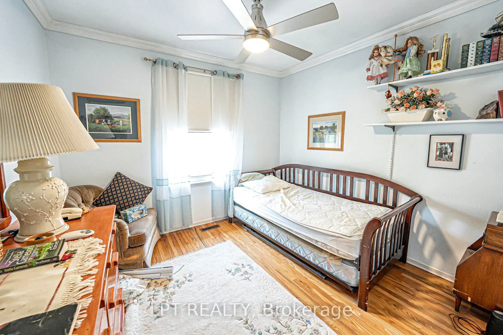 2169 Mountain Grove Avenue, #7