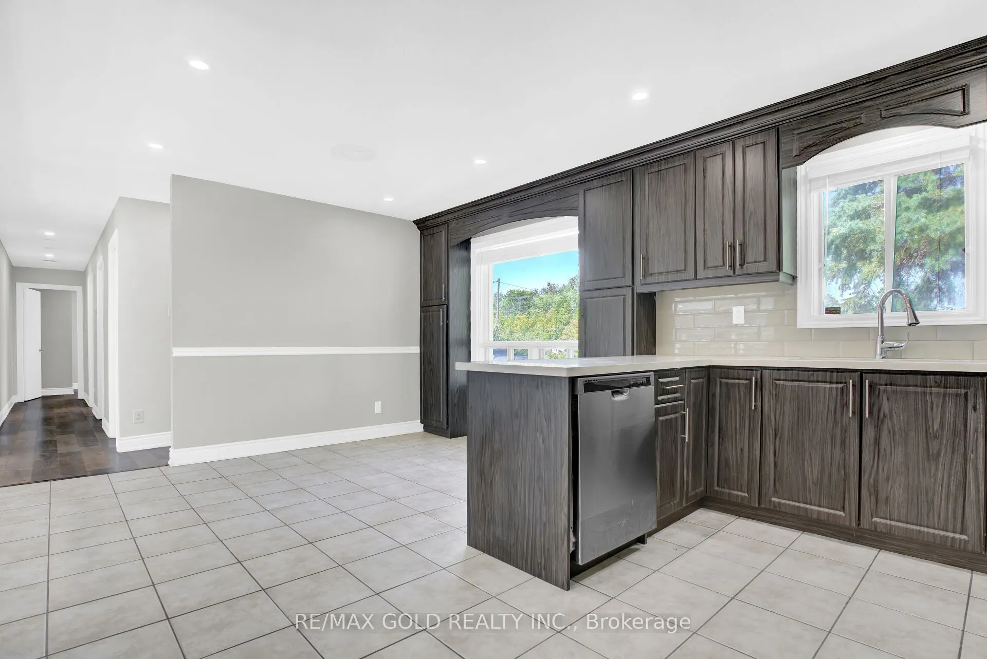 8182 Hornby Road