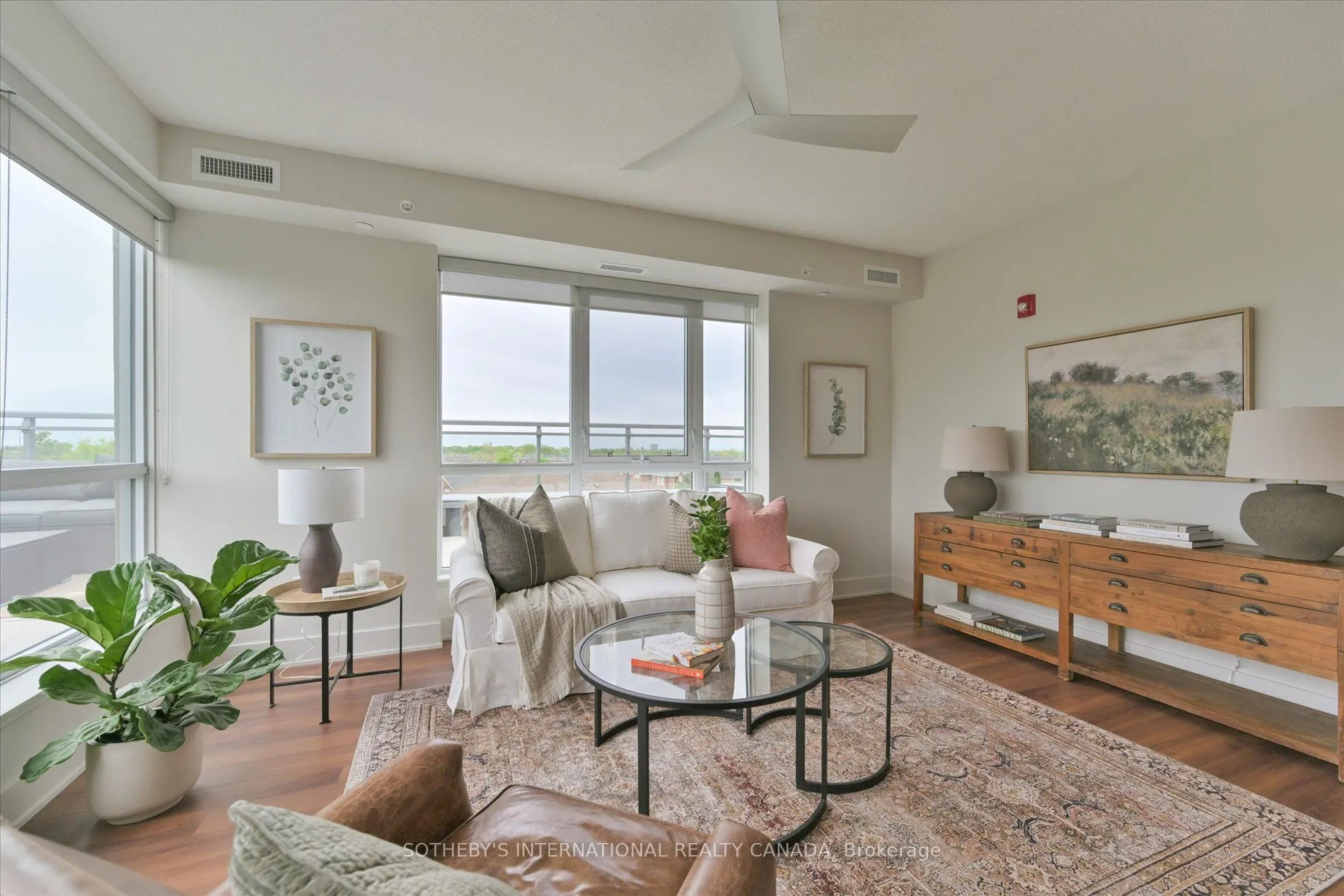 5260 Dundas Street, #410