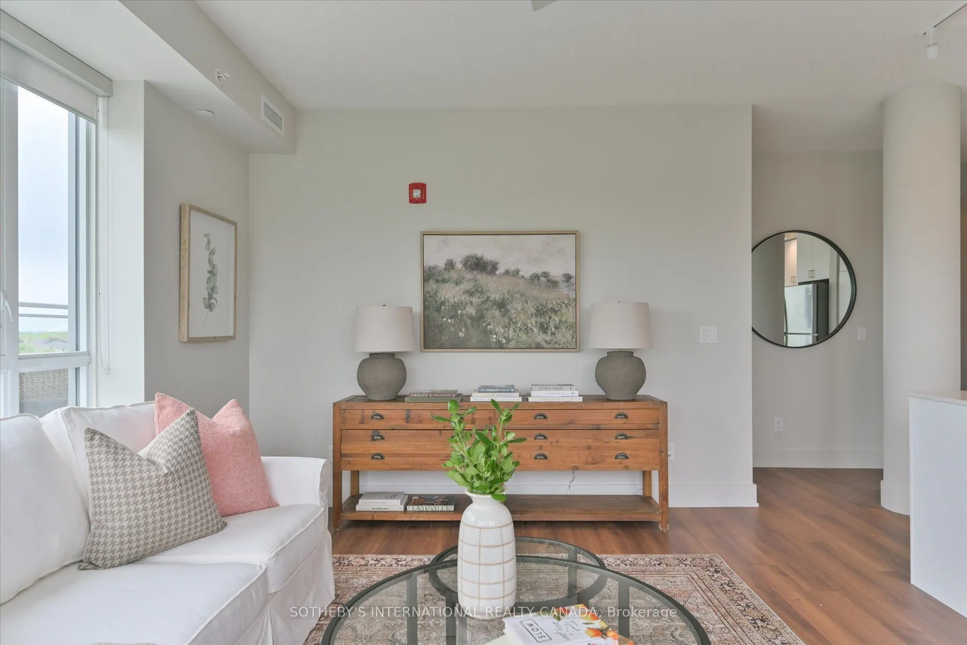 5260 Dundas Street, #410
