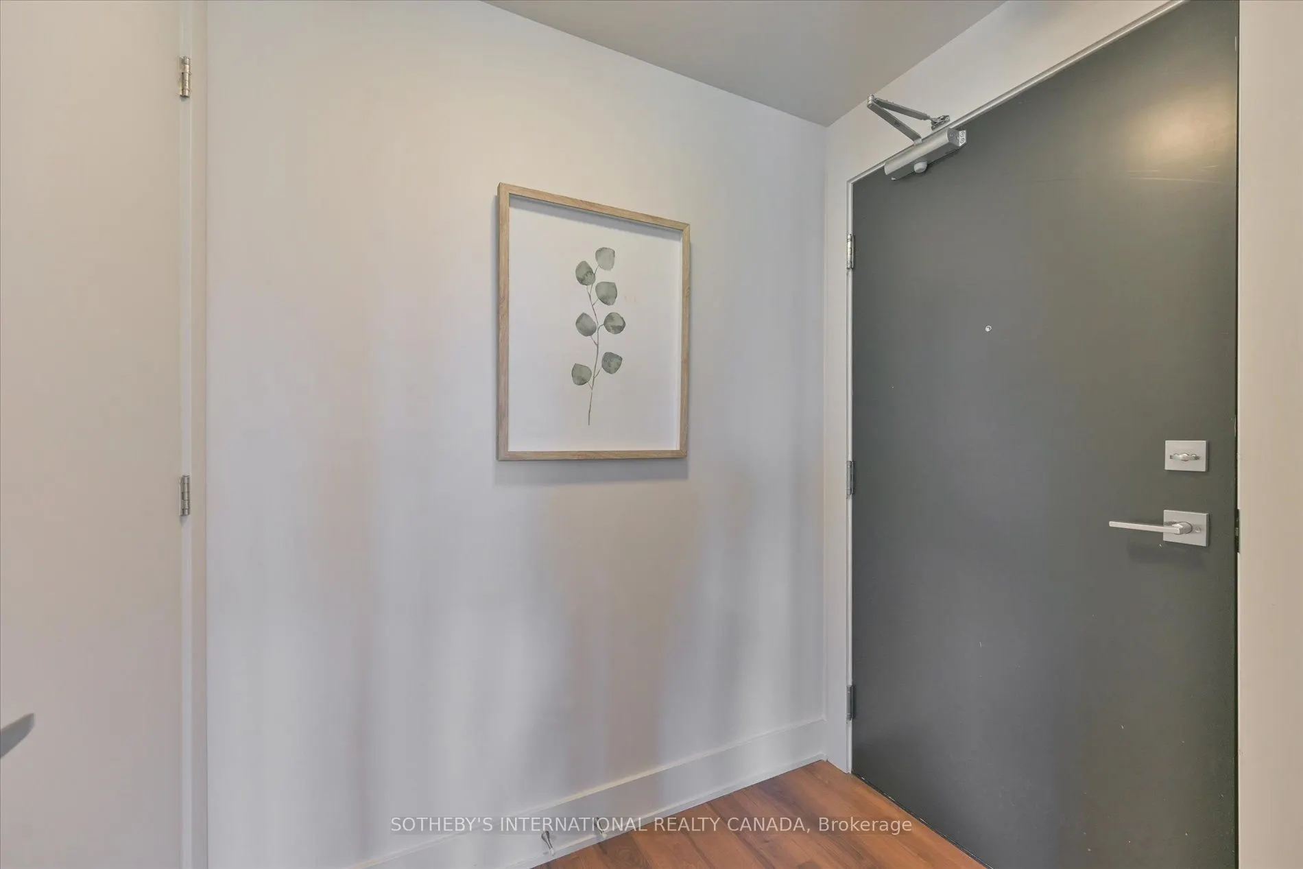 5260 Dundas Street, #410
