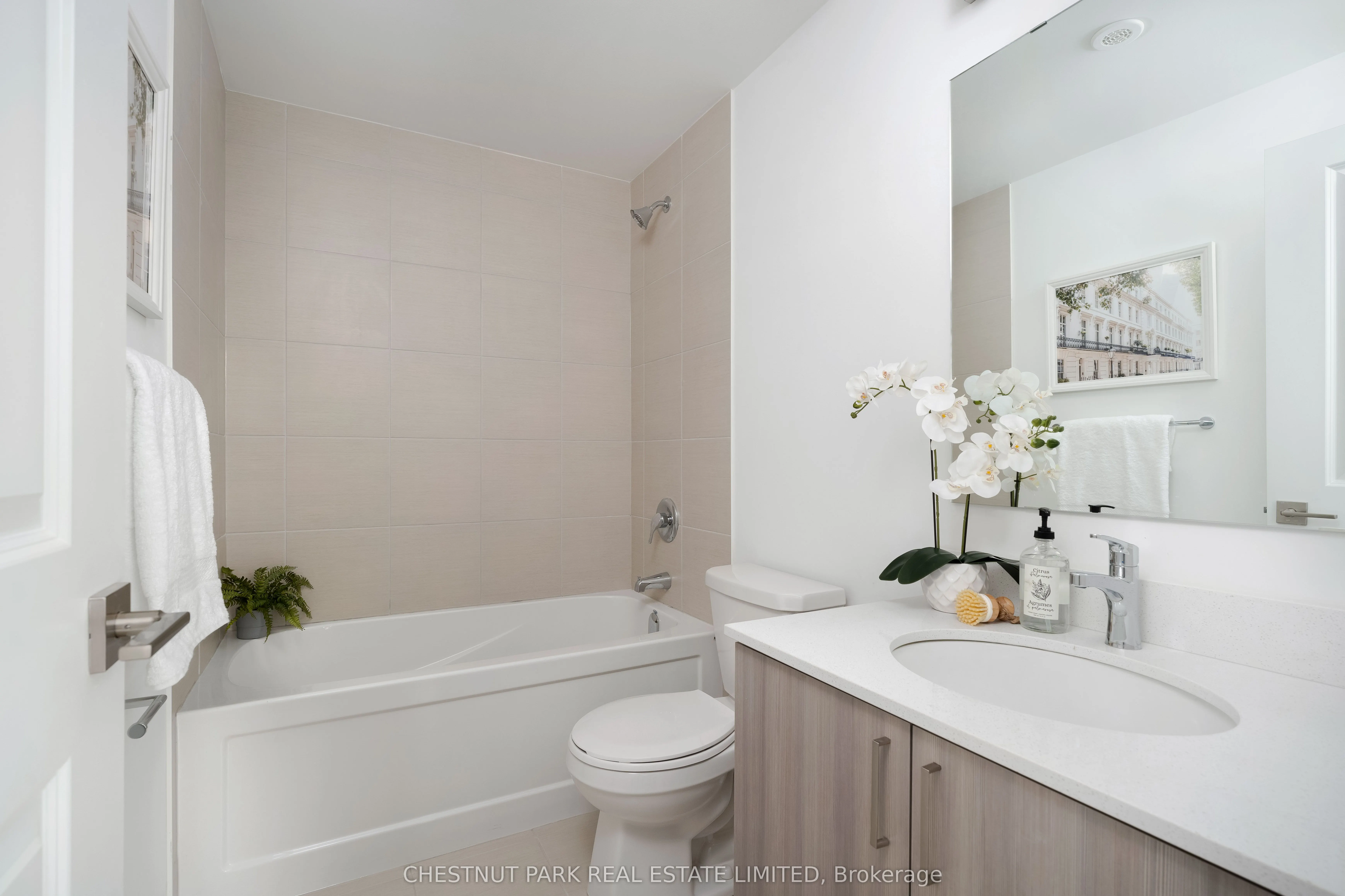 4045 Hickory Drive, #8