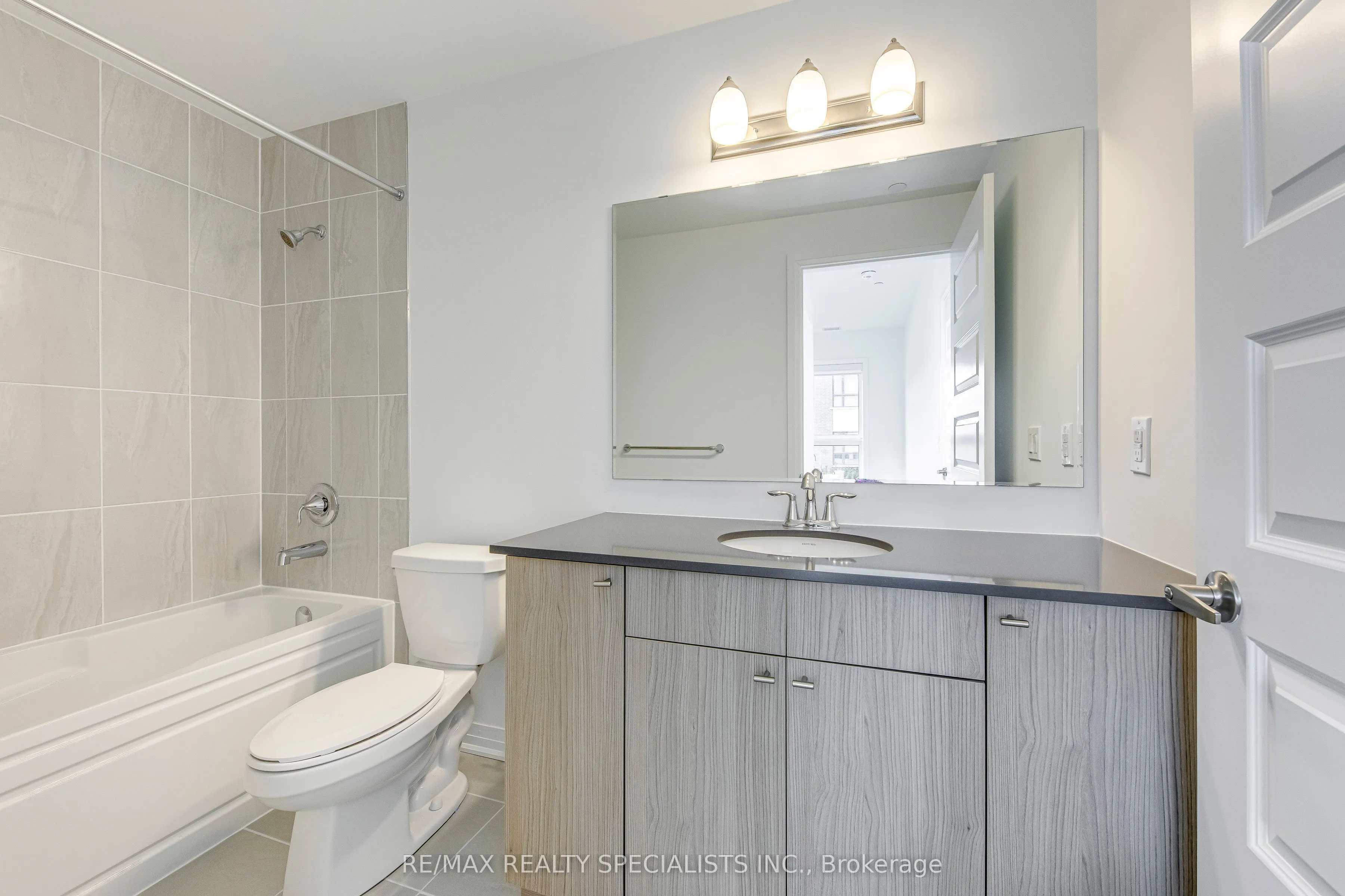 480 Gordon Krantz Avenue, #120