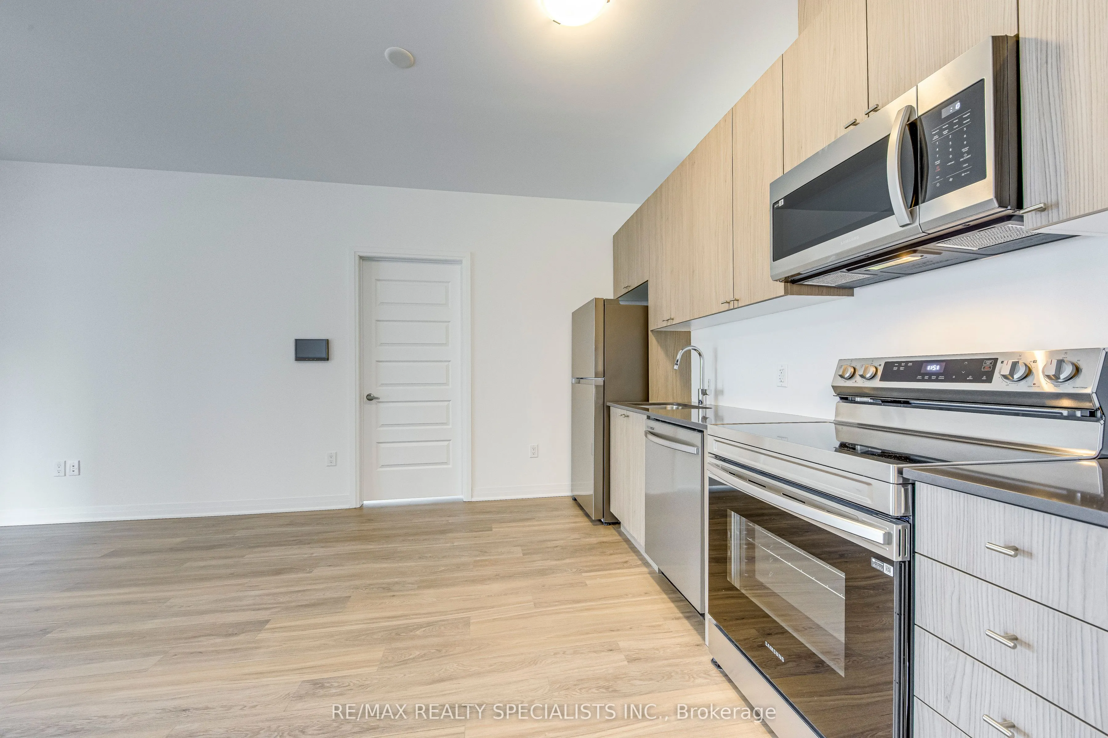 480 Gordon Krantz Avenue, #120