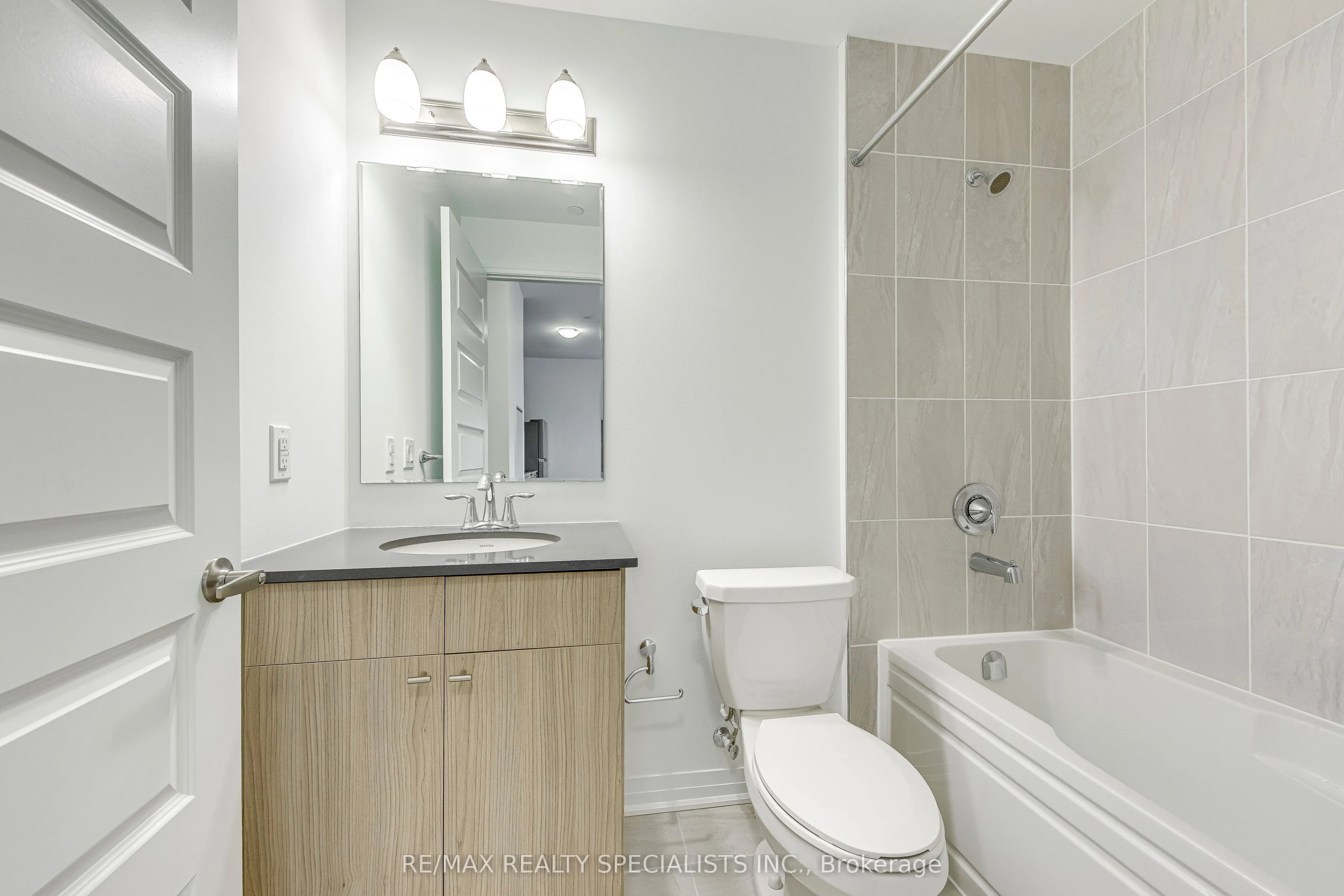 480 Gordon Krantz Avenue, #120