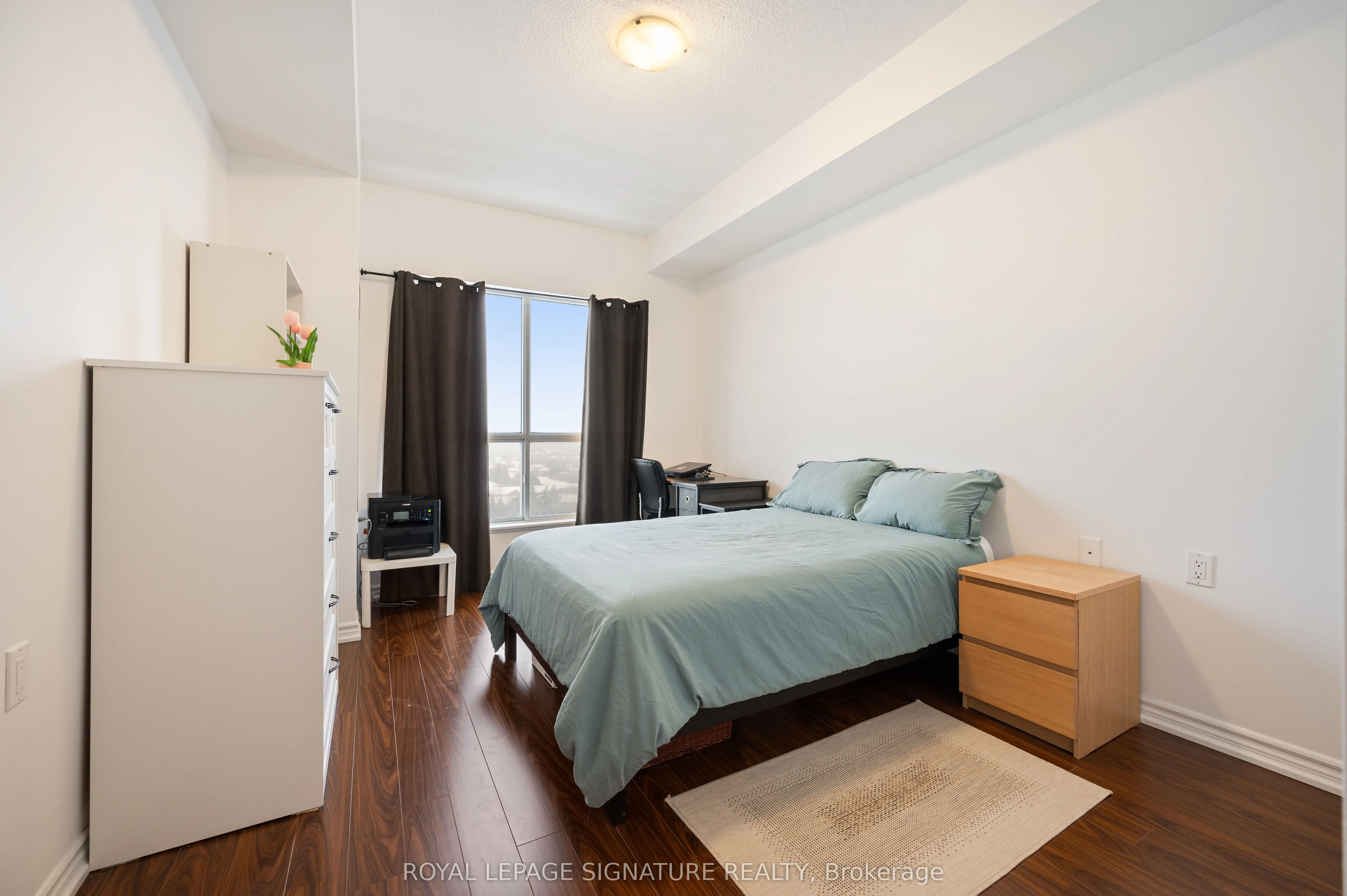 810 Scollard Court, #1003