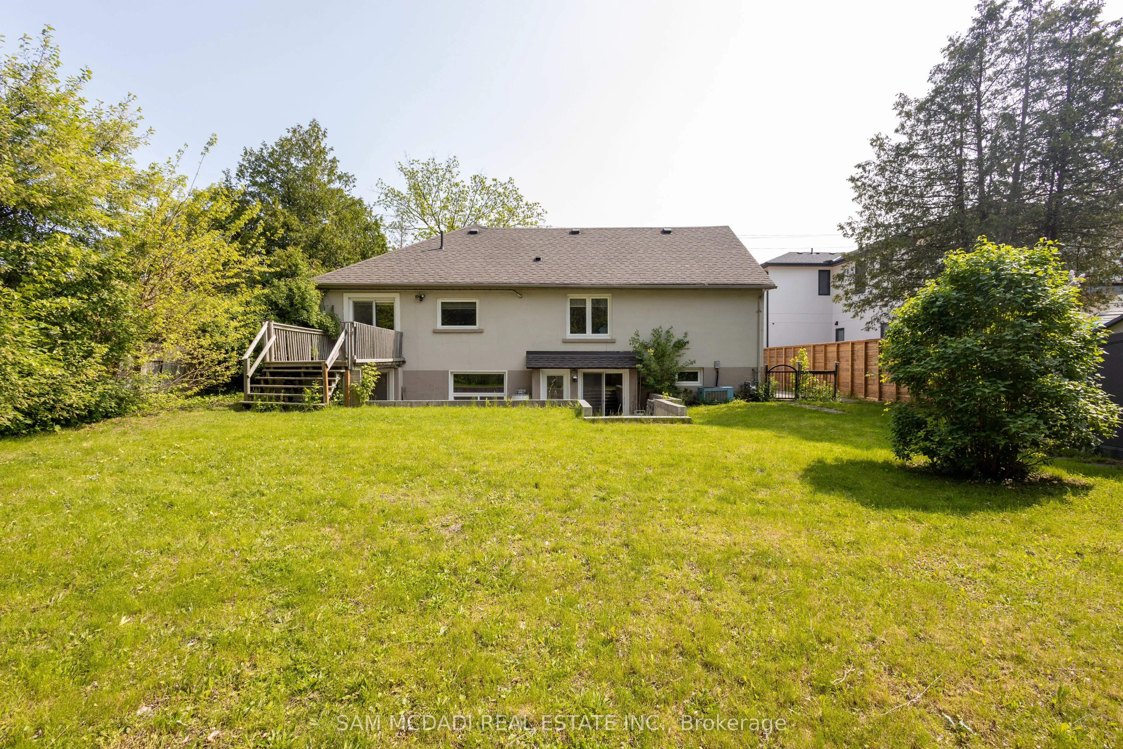 1228 Haig Boulevard