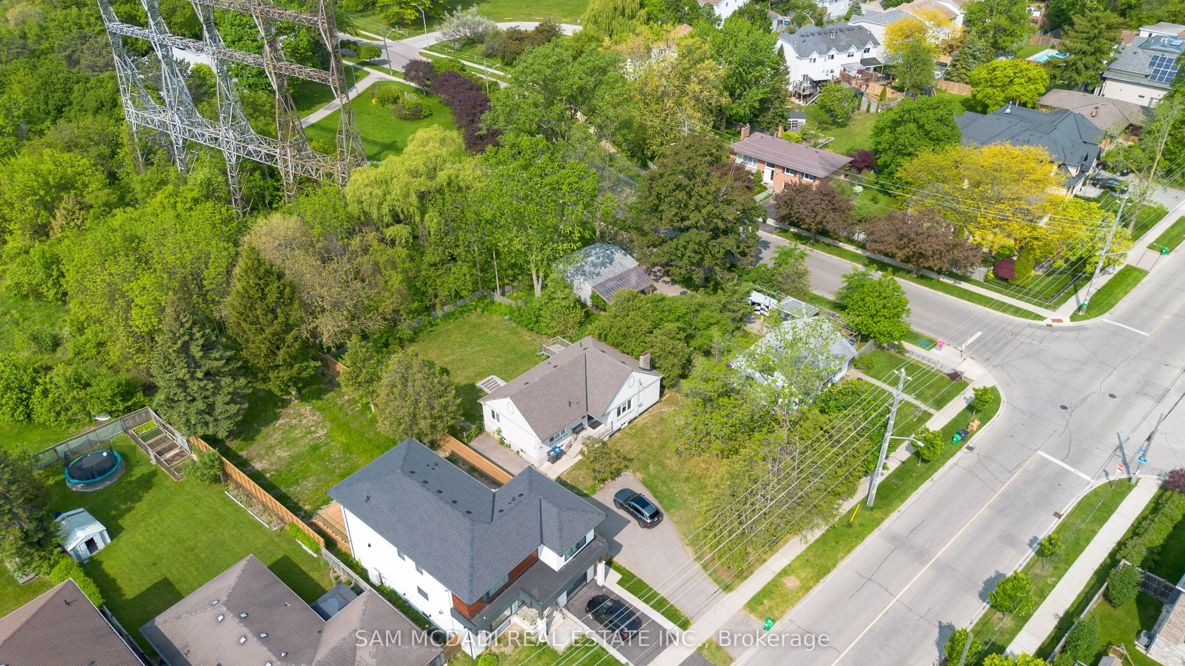 1228 Haig Boulevard
