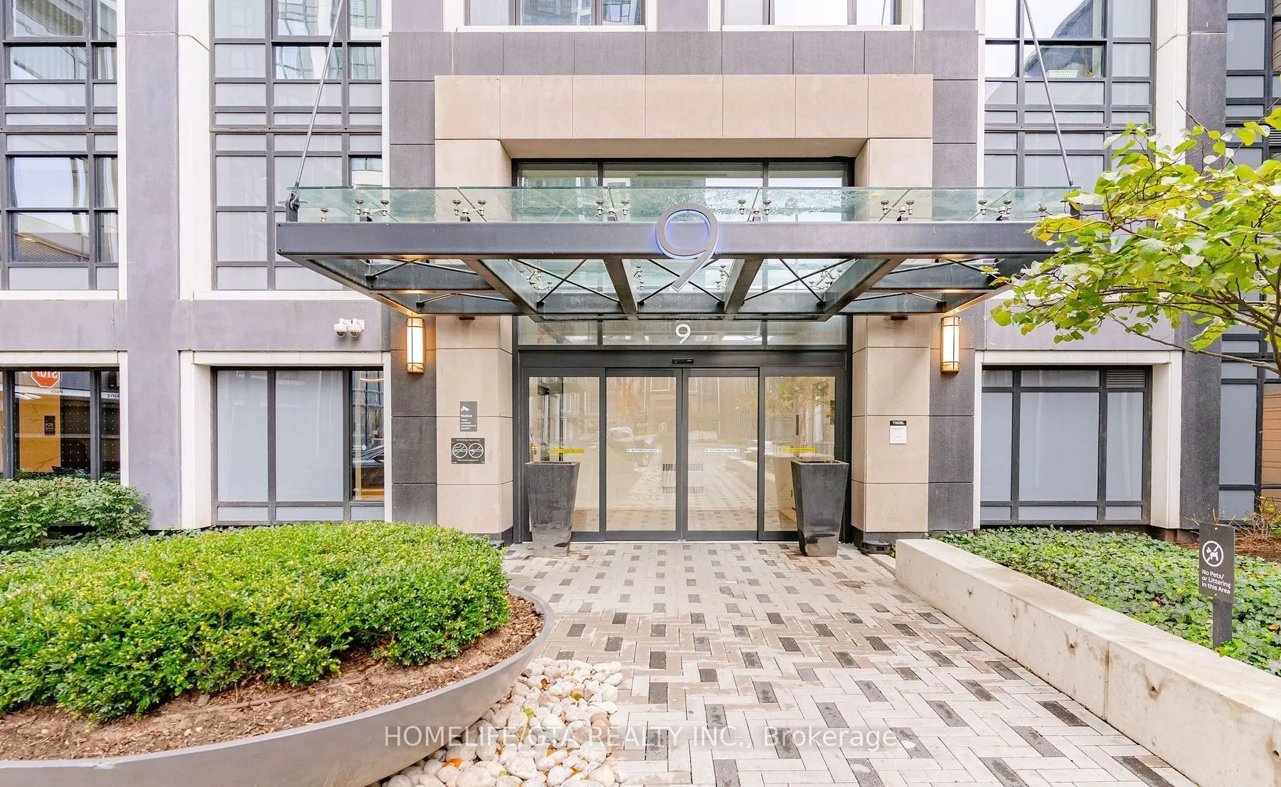 9 Mabelle Avenue, #2117