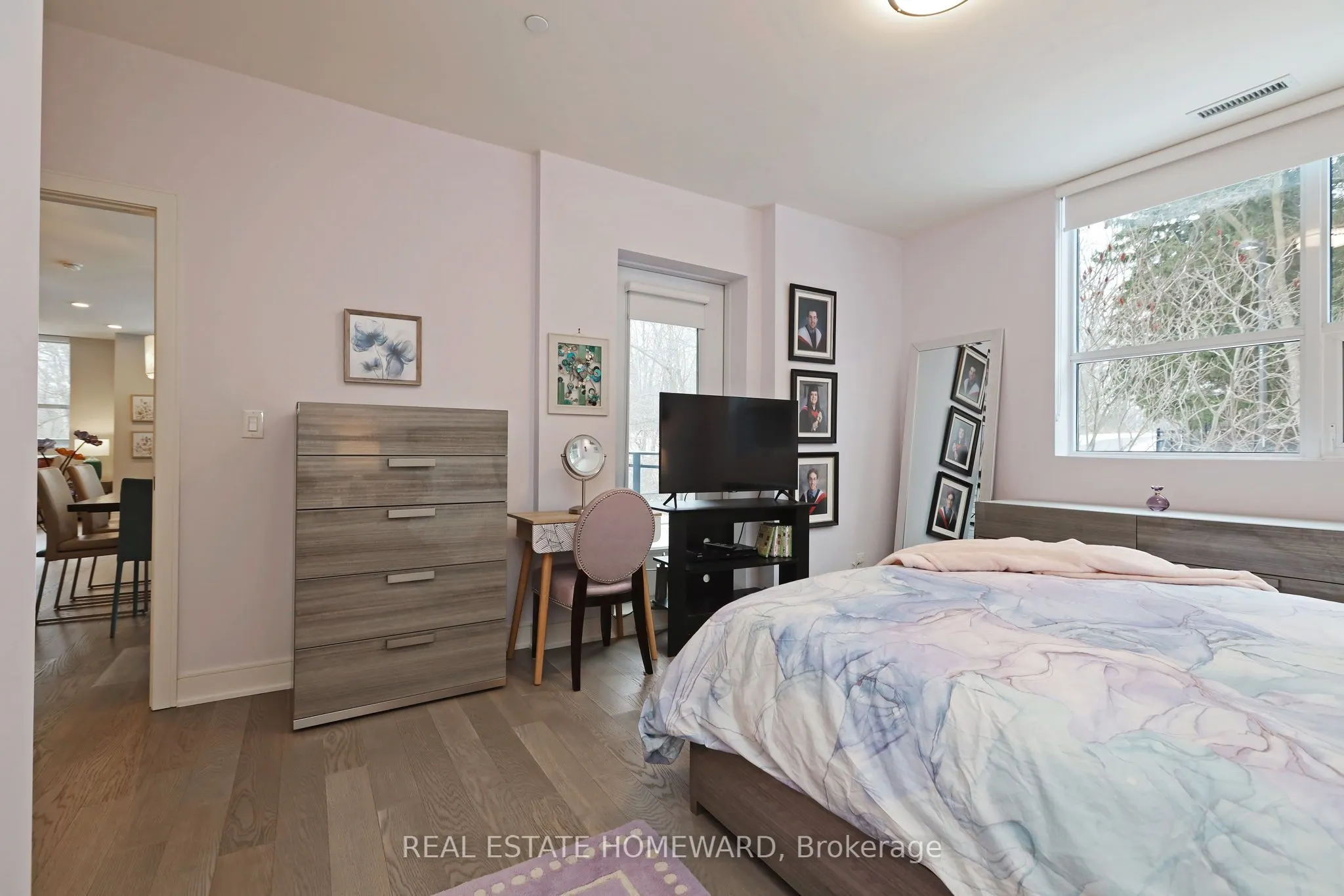 1575 Lakeshore Road W, #108