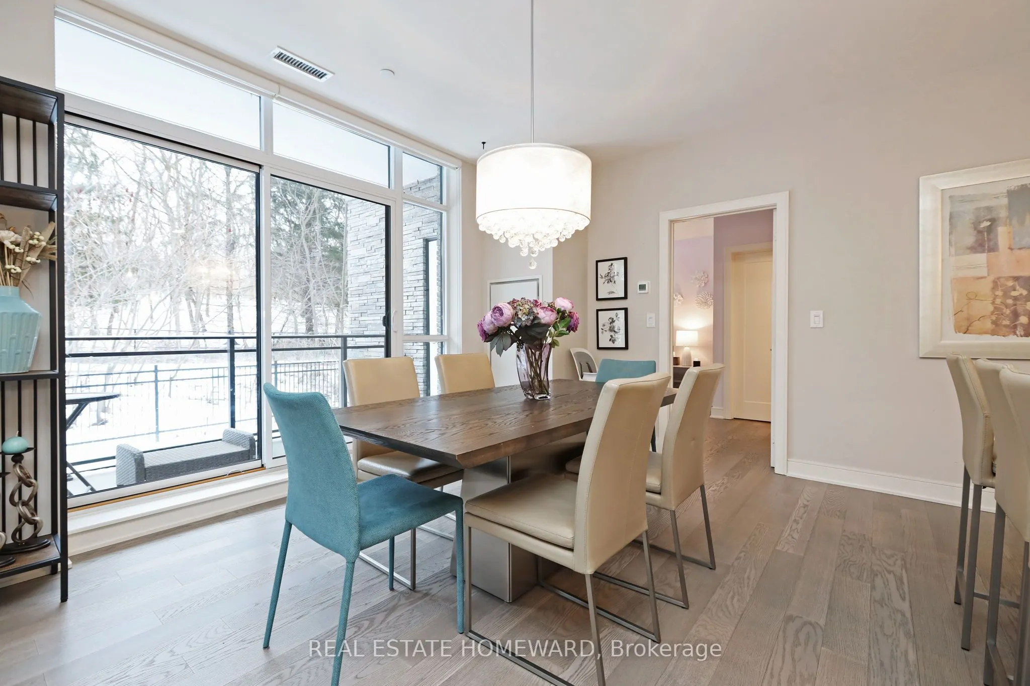 1575 Lakeshore Road W, #108
