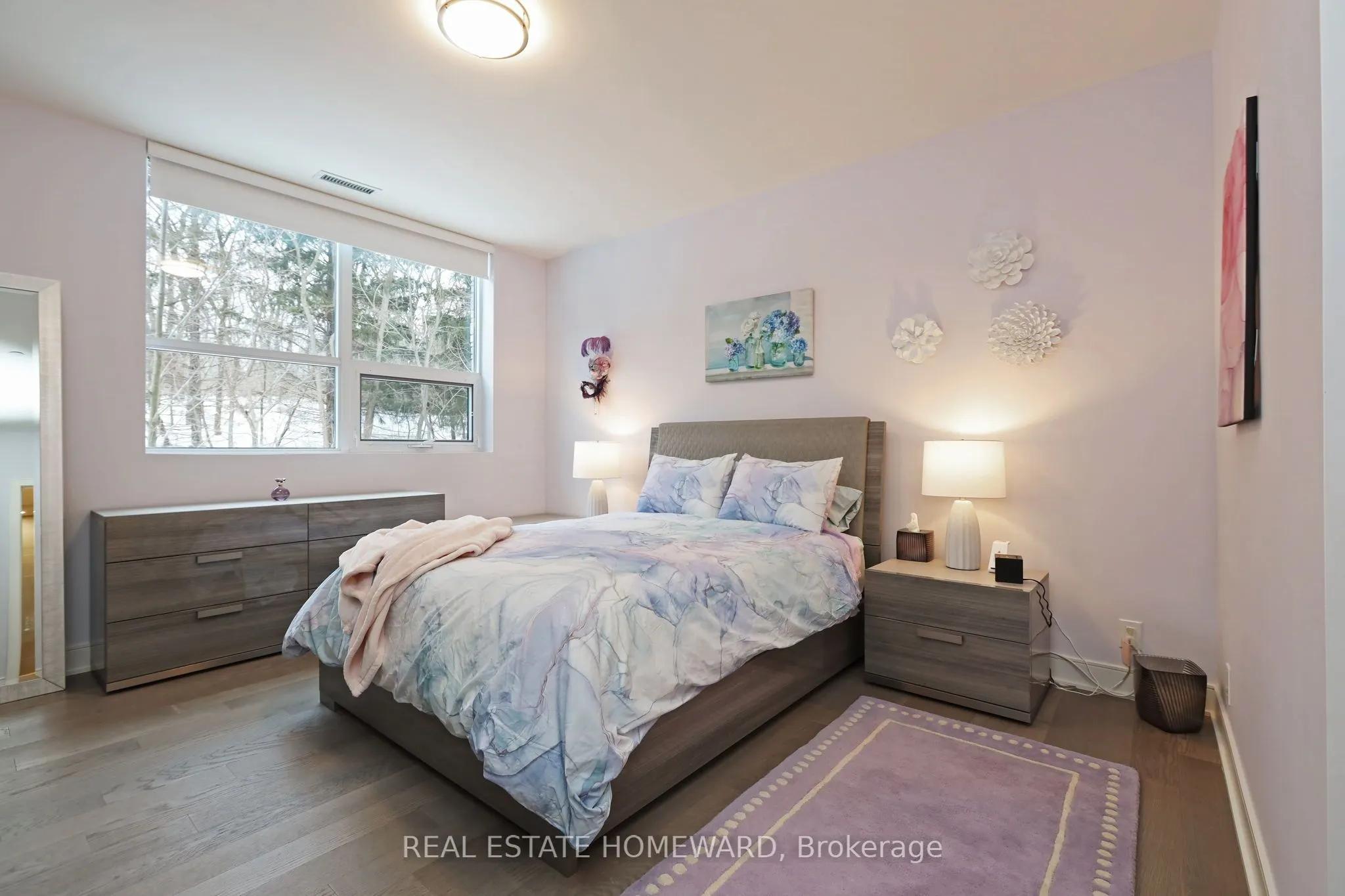 1575 Lakeshore Road W, #108