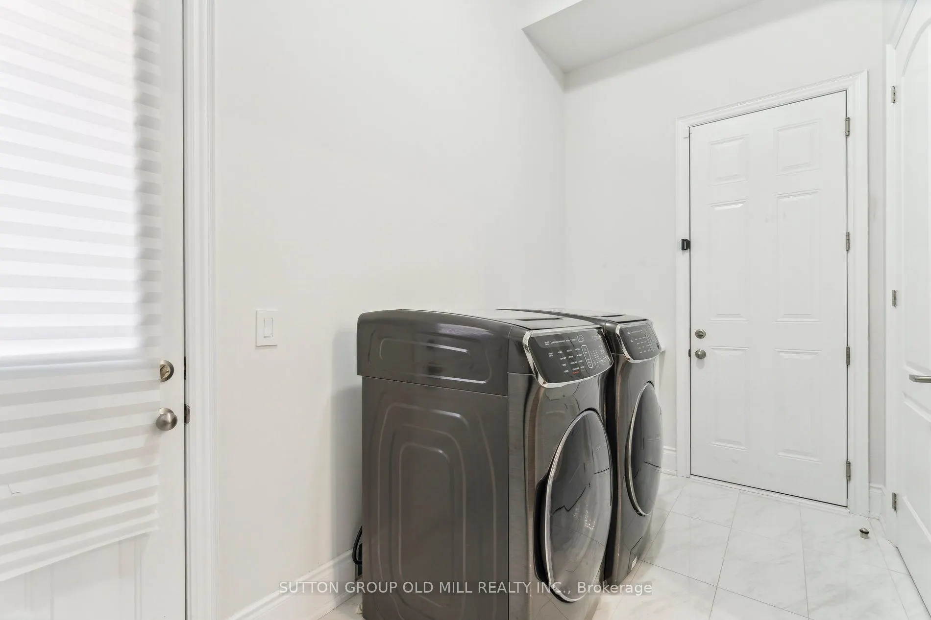 4 Daisy Meadow Crescent