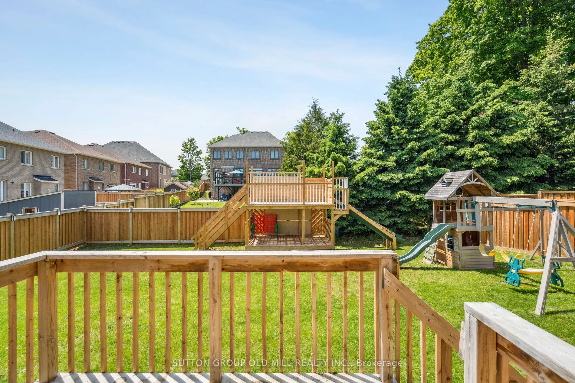 4 Daisy Meadow Crescent