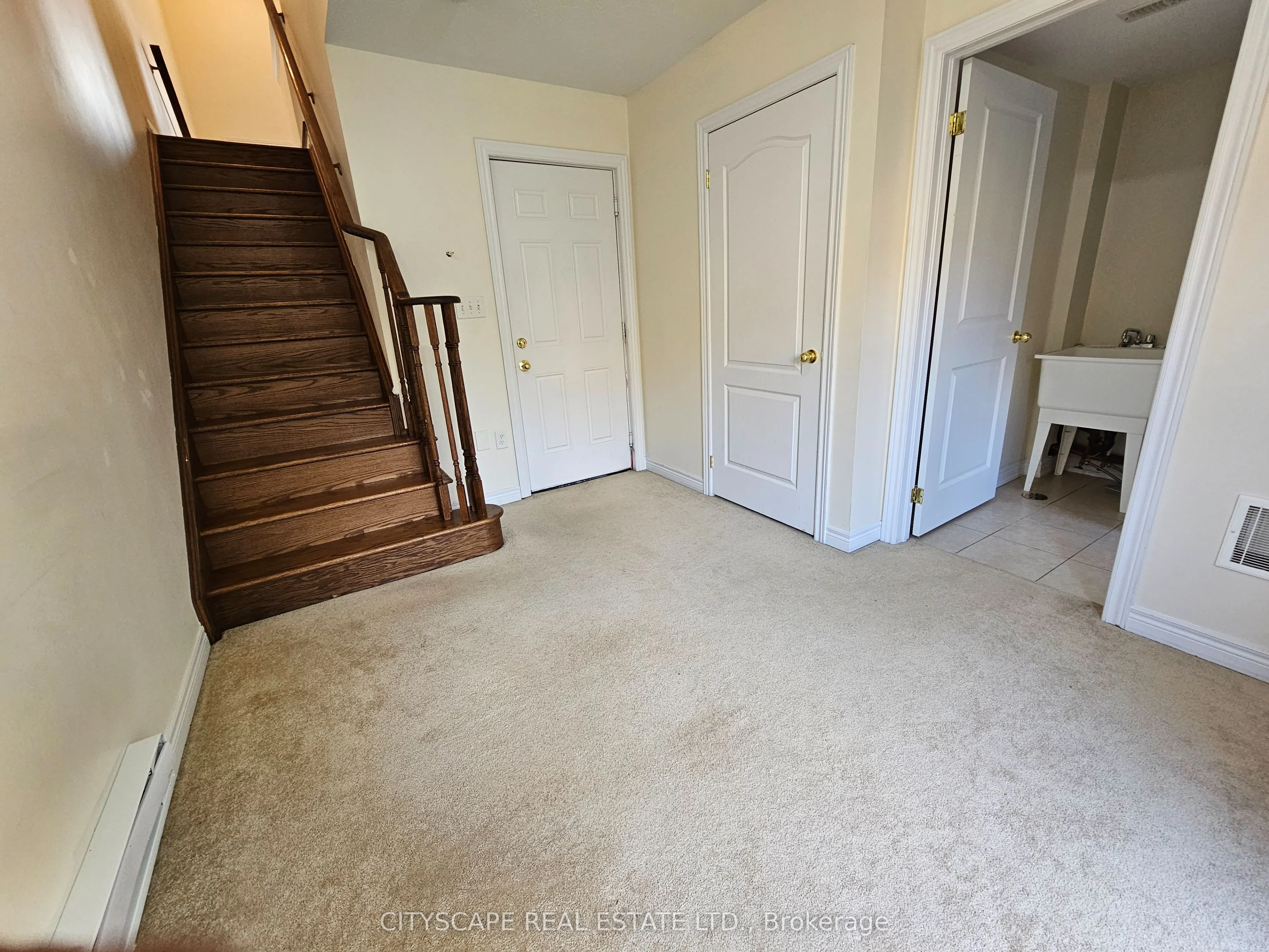1354 Granrock Crescent