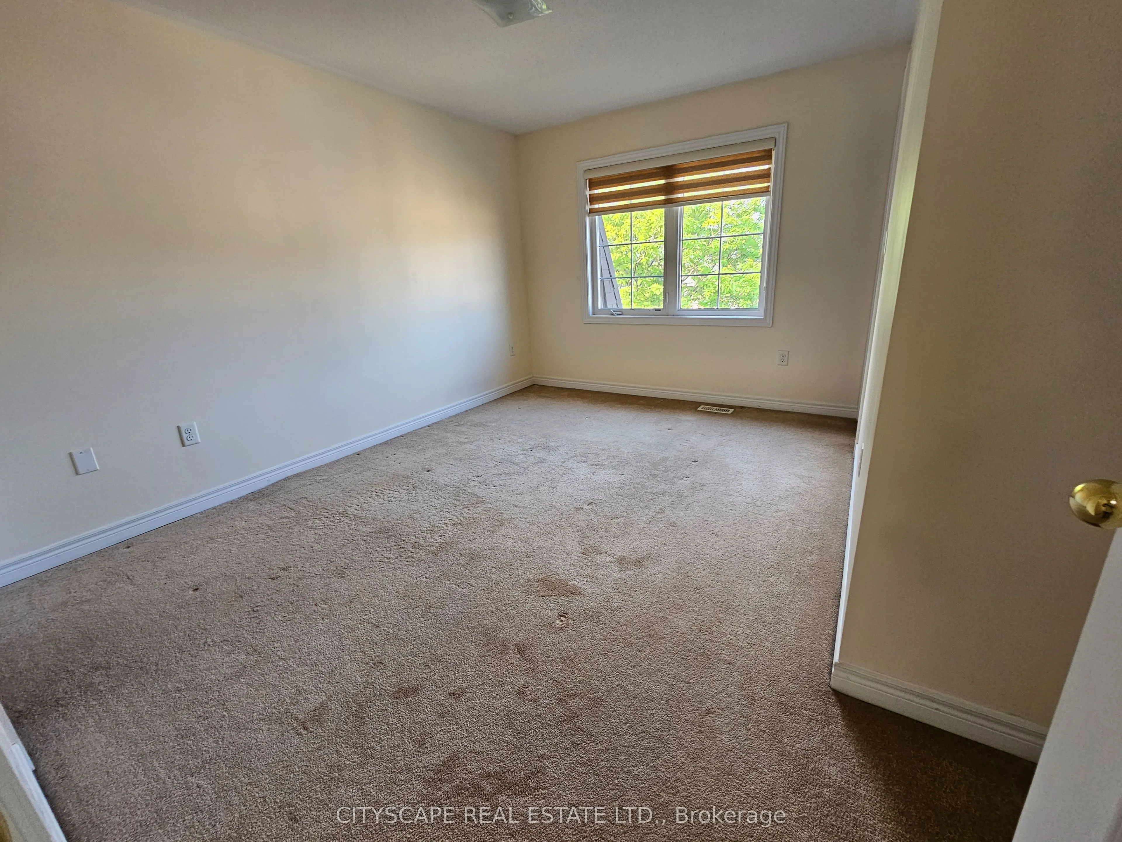 1354 Granrock Crescent