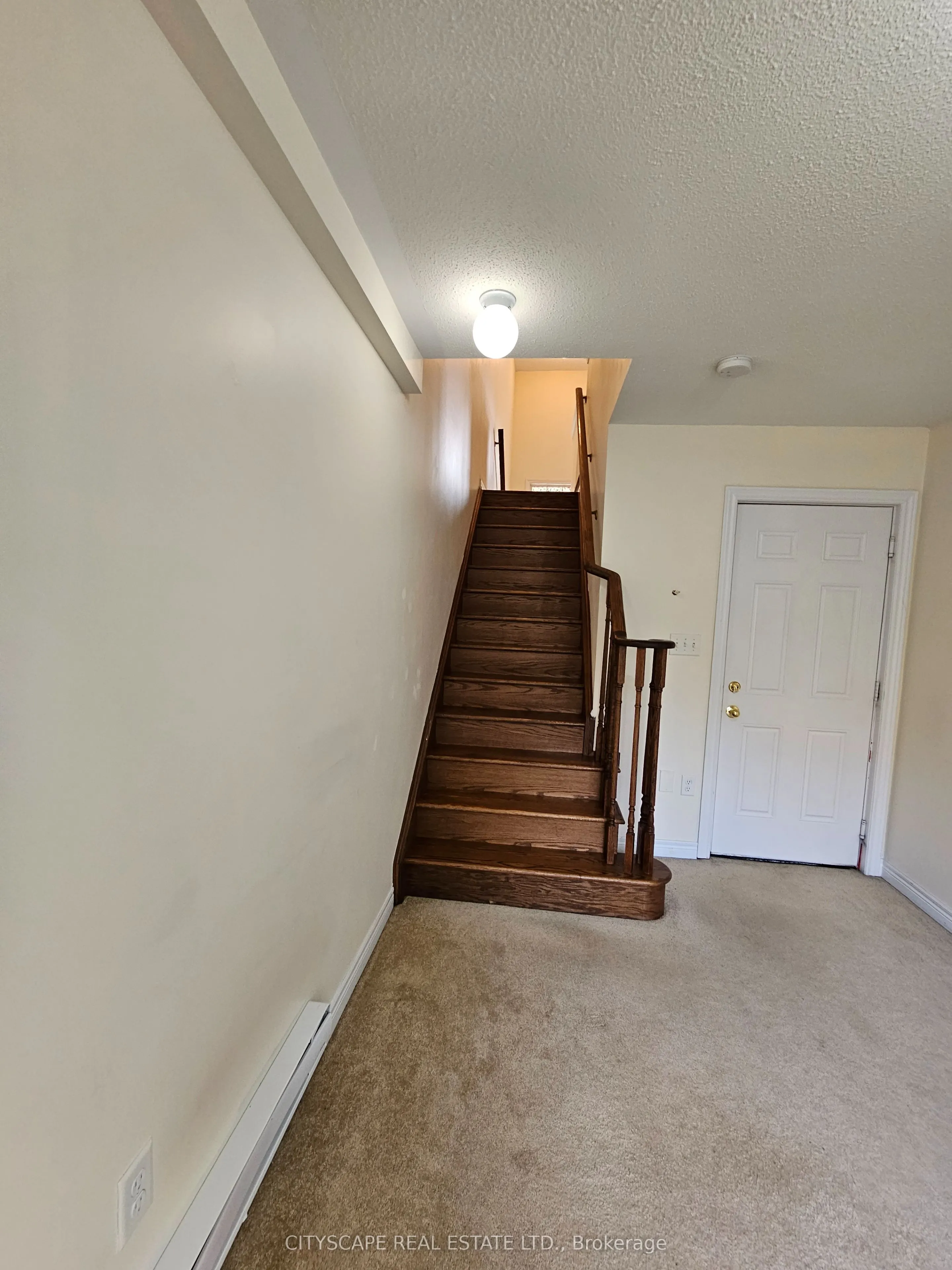 1354 Granrock Crescent
