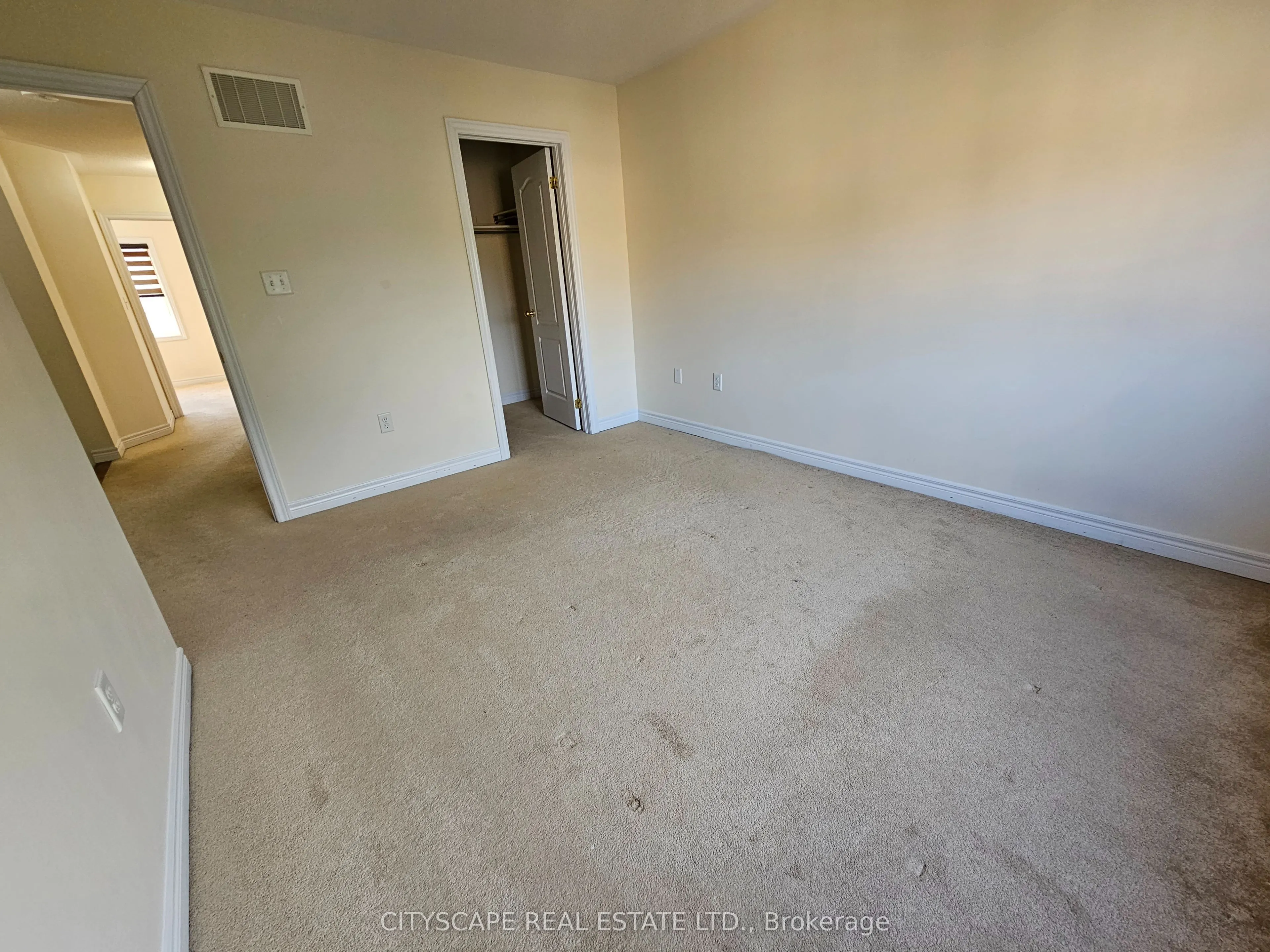 1354 Granrock Crescent
