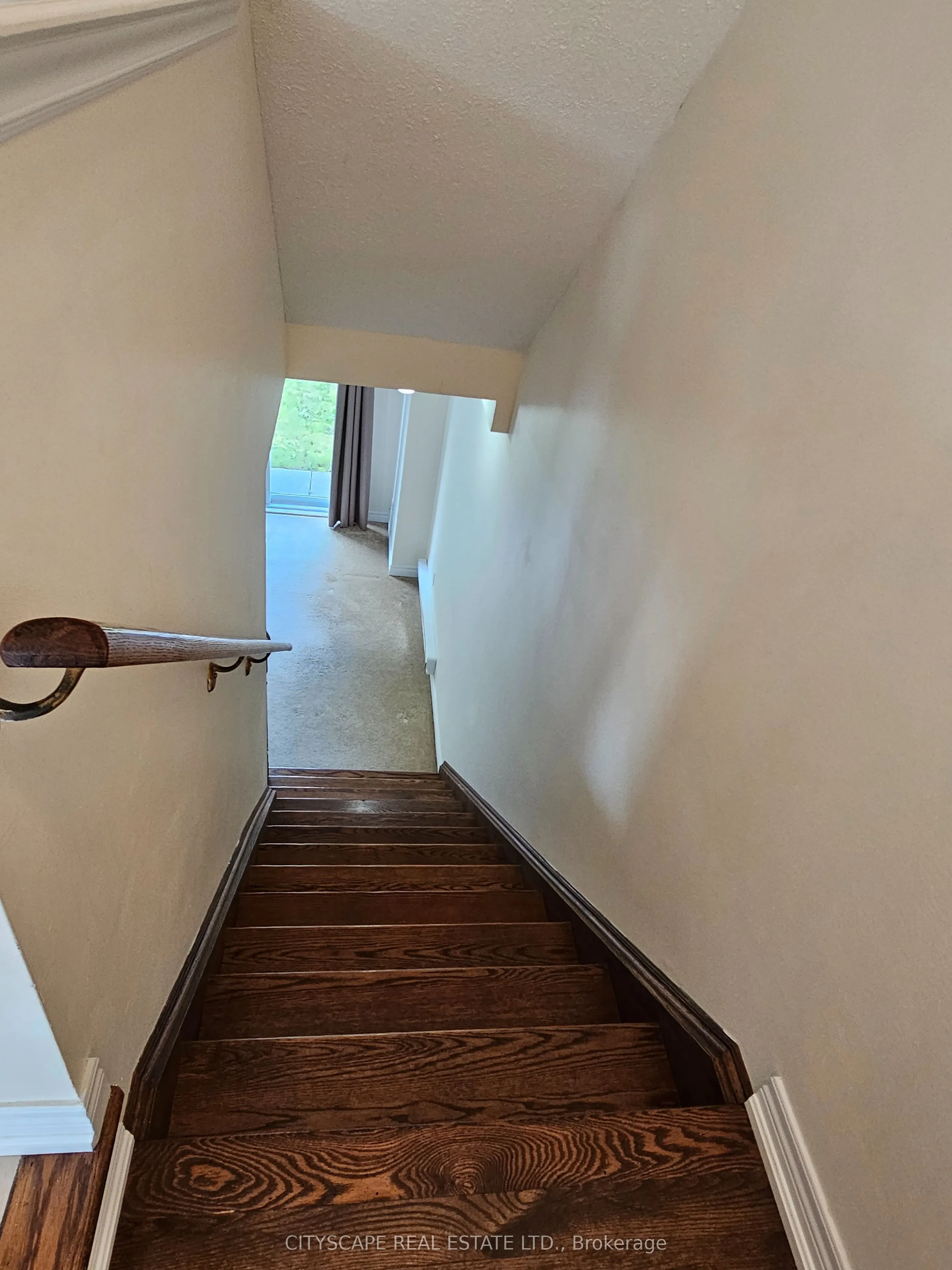 1354 Granrock Crescent