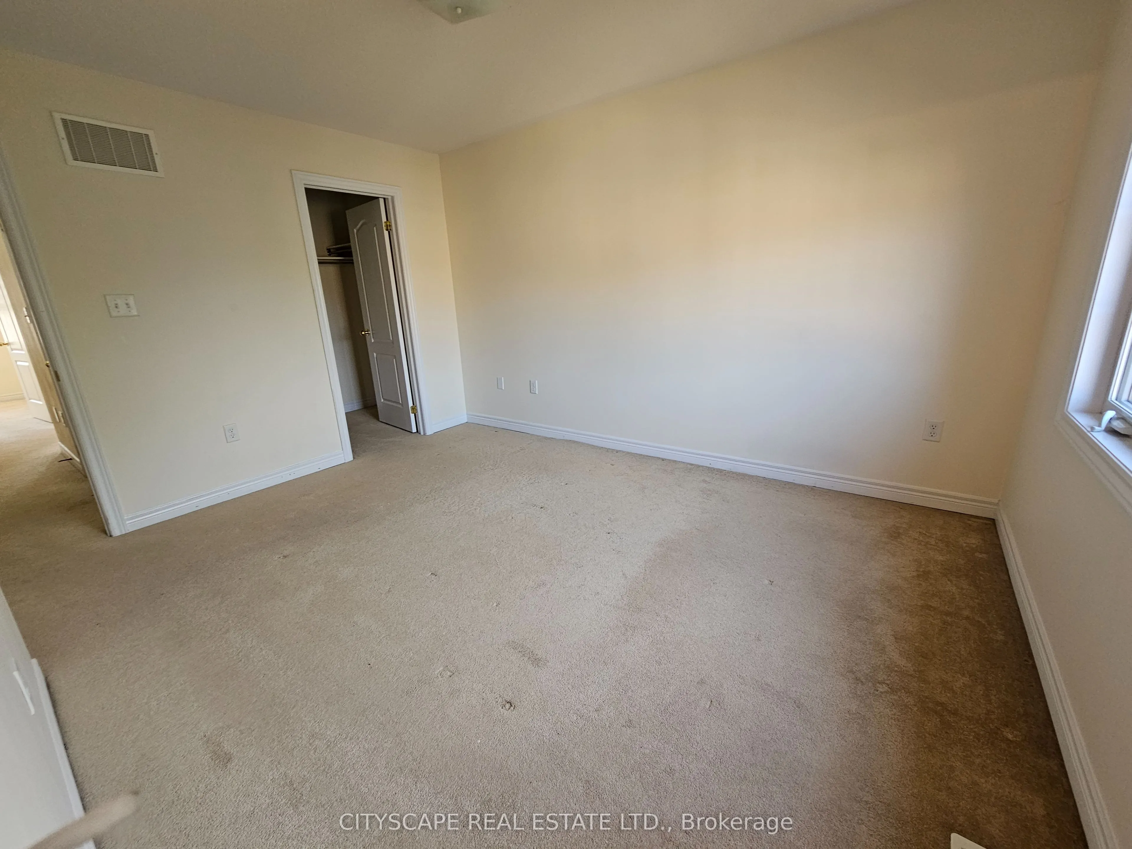 1354 Granrock Crescent