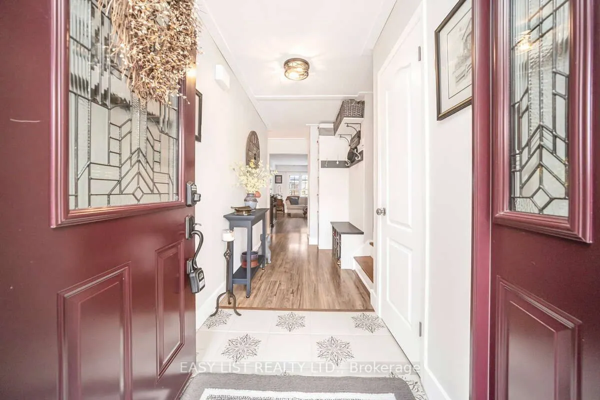72 Carisbrooke Court #72