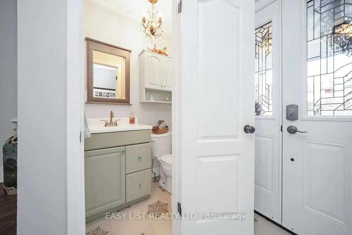 72 Carisbrooke Court #72