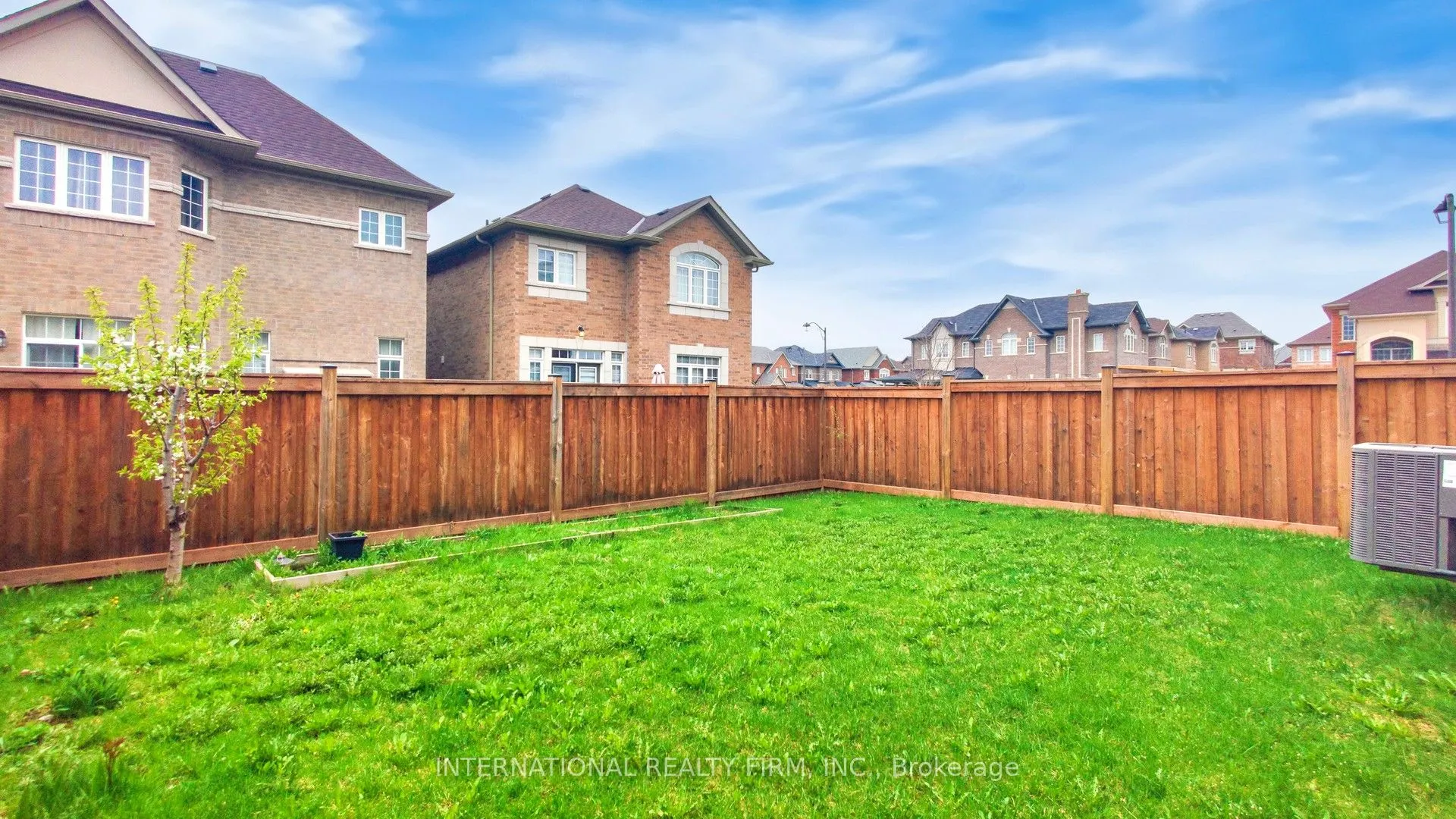 254 Niagara Trail