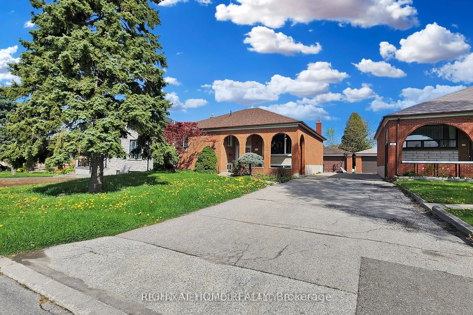50 Langholm Drive