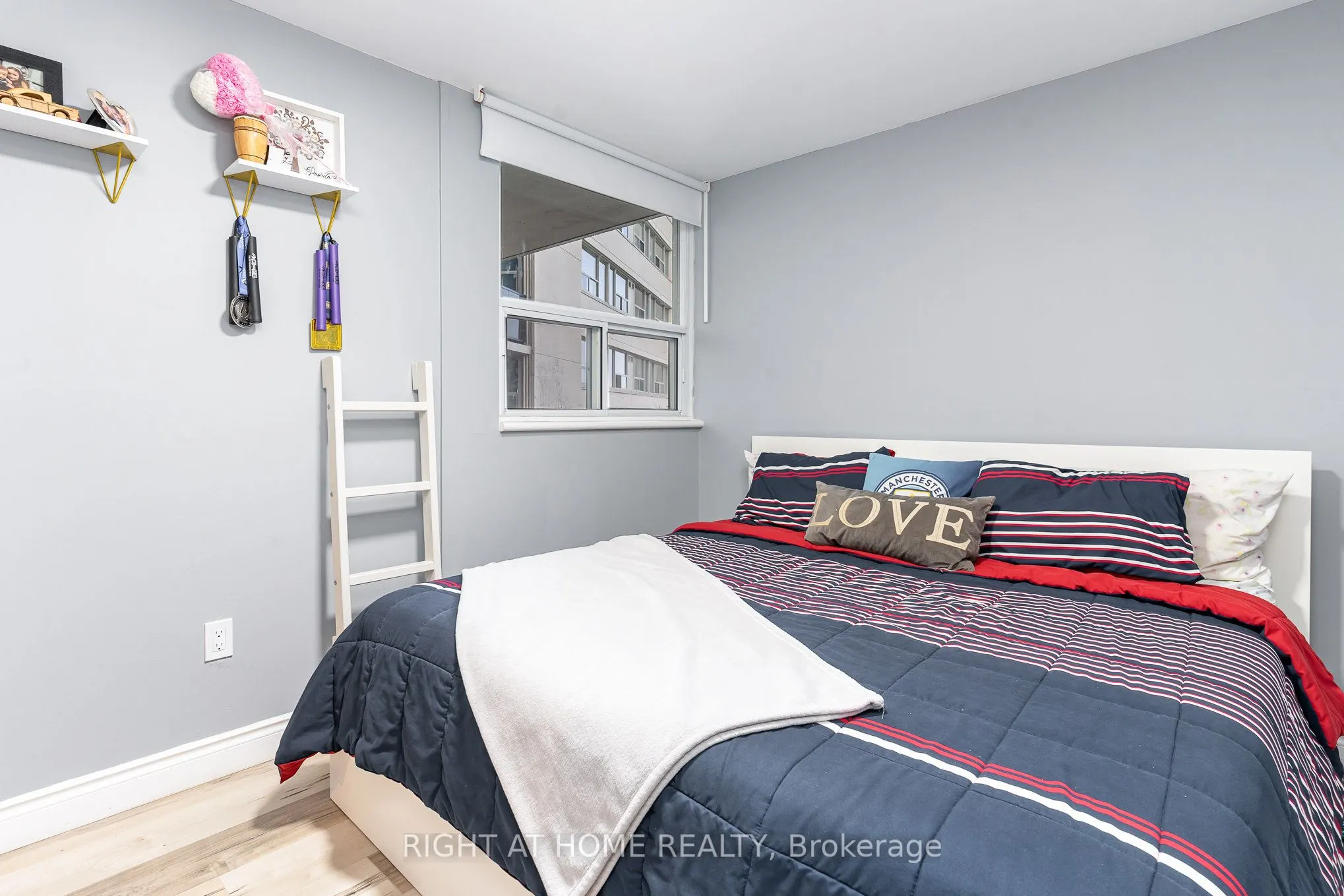 530 Lolita Gardens, #505