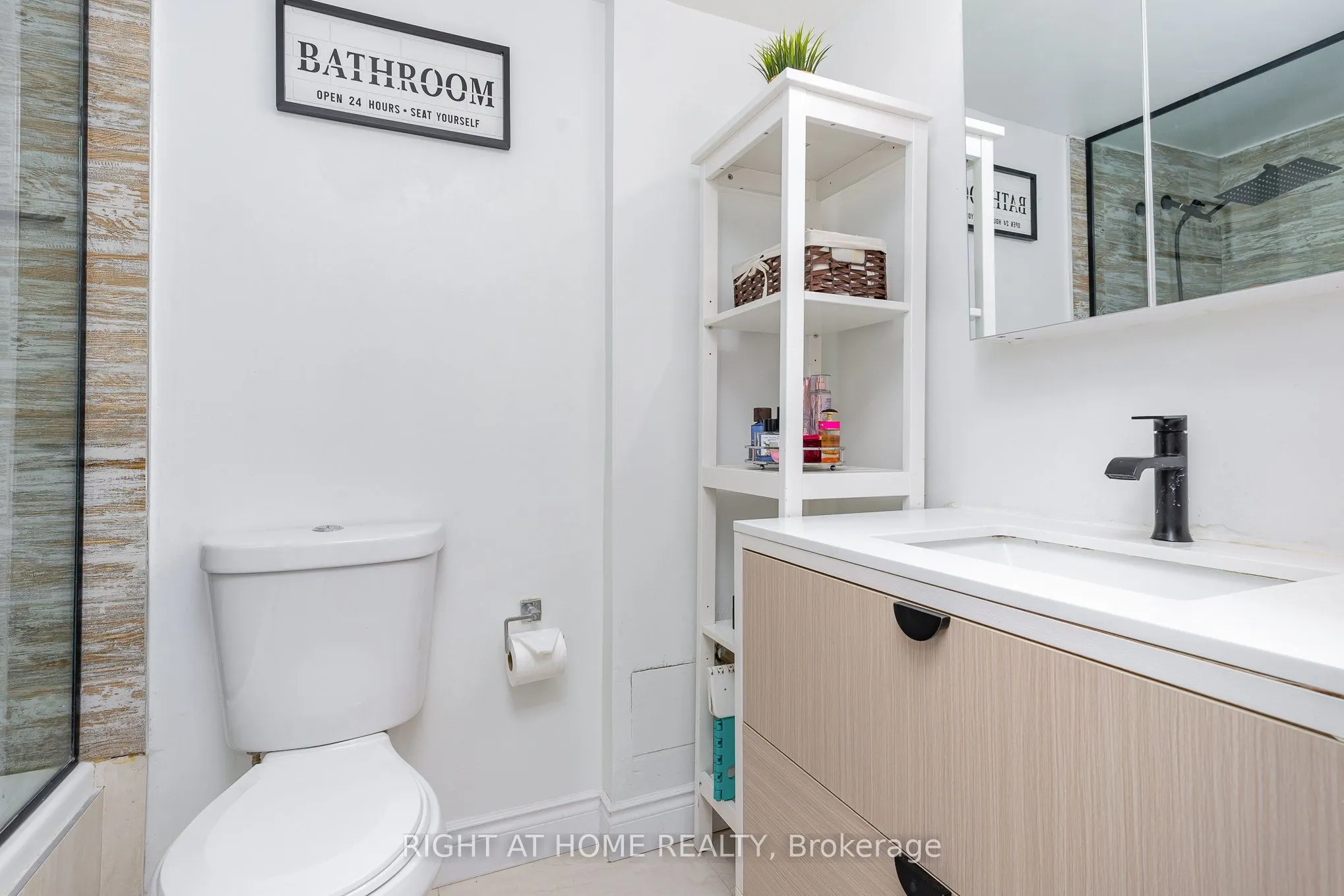 530 Lolita Gardens, #505